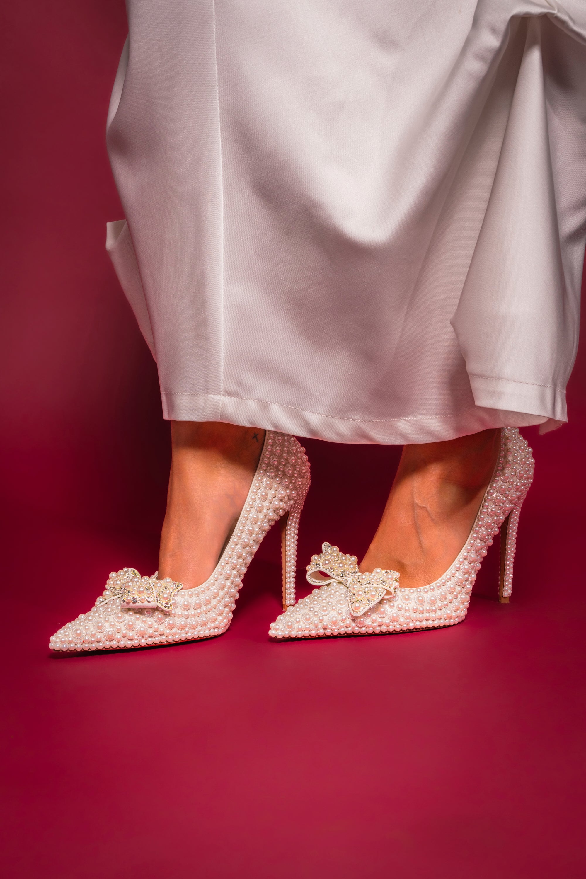 AZALEA WANG NAAMAH WHITE PEARL EMBELLISHED PUMP