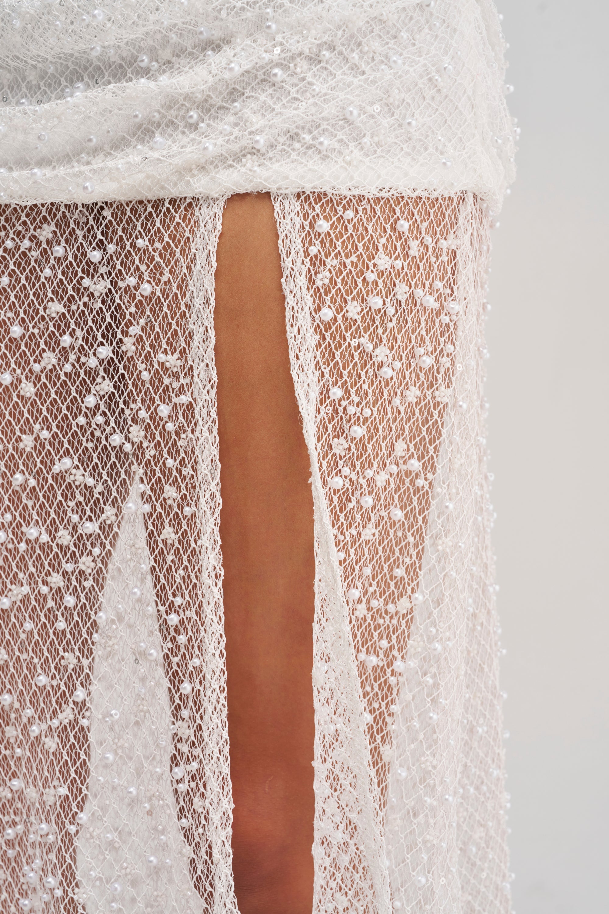 ALL ACCESS EMBELLISHED MAXI DRESS IN WHITE