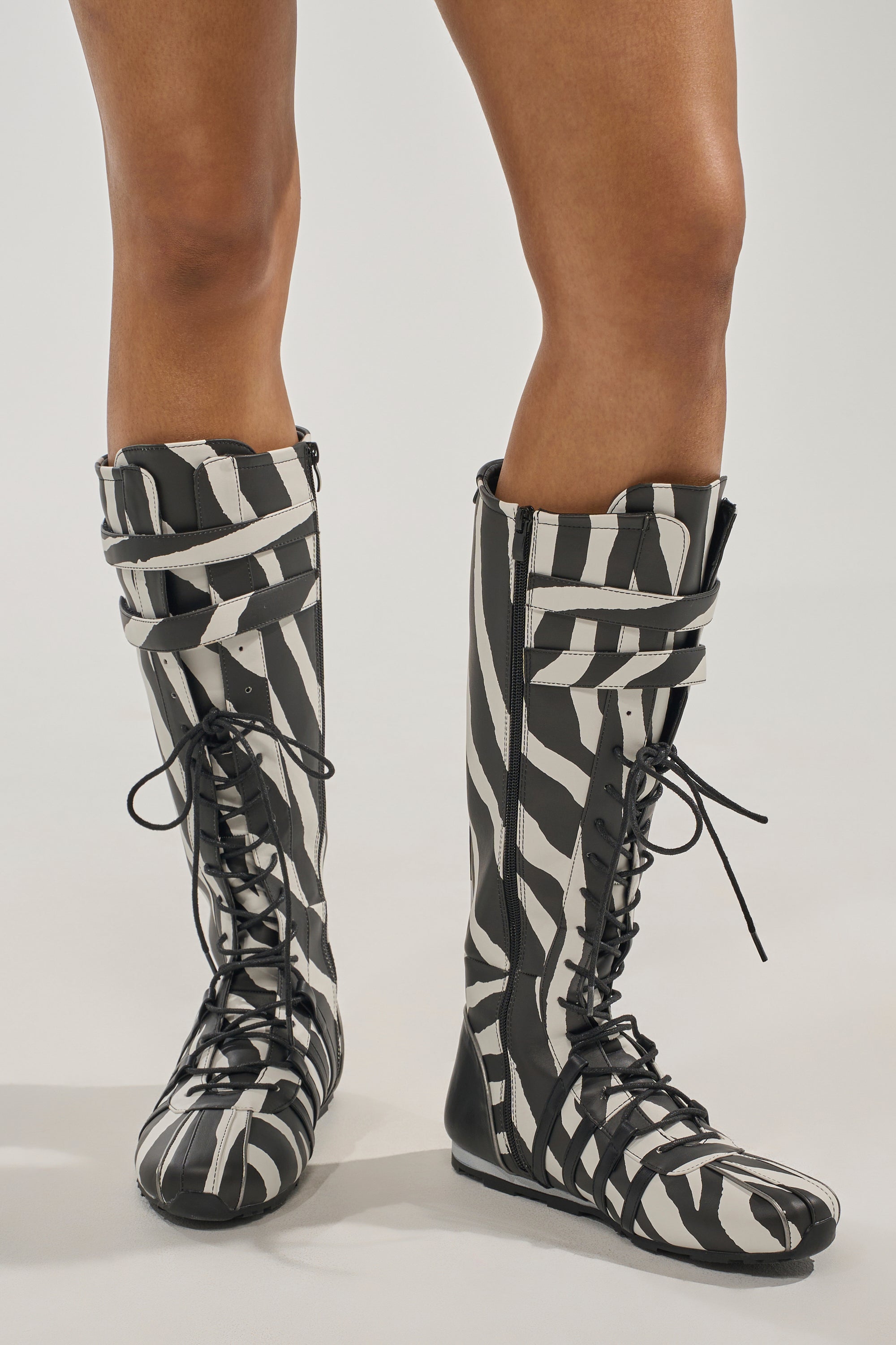 AZALEA WANG OZZY ZEBRA FLAT SNEAKER