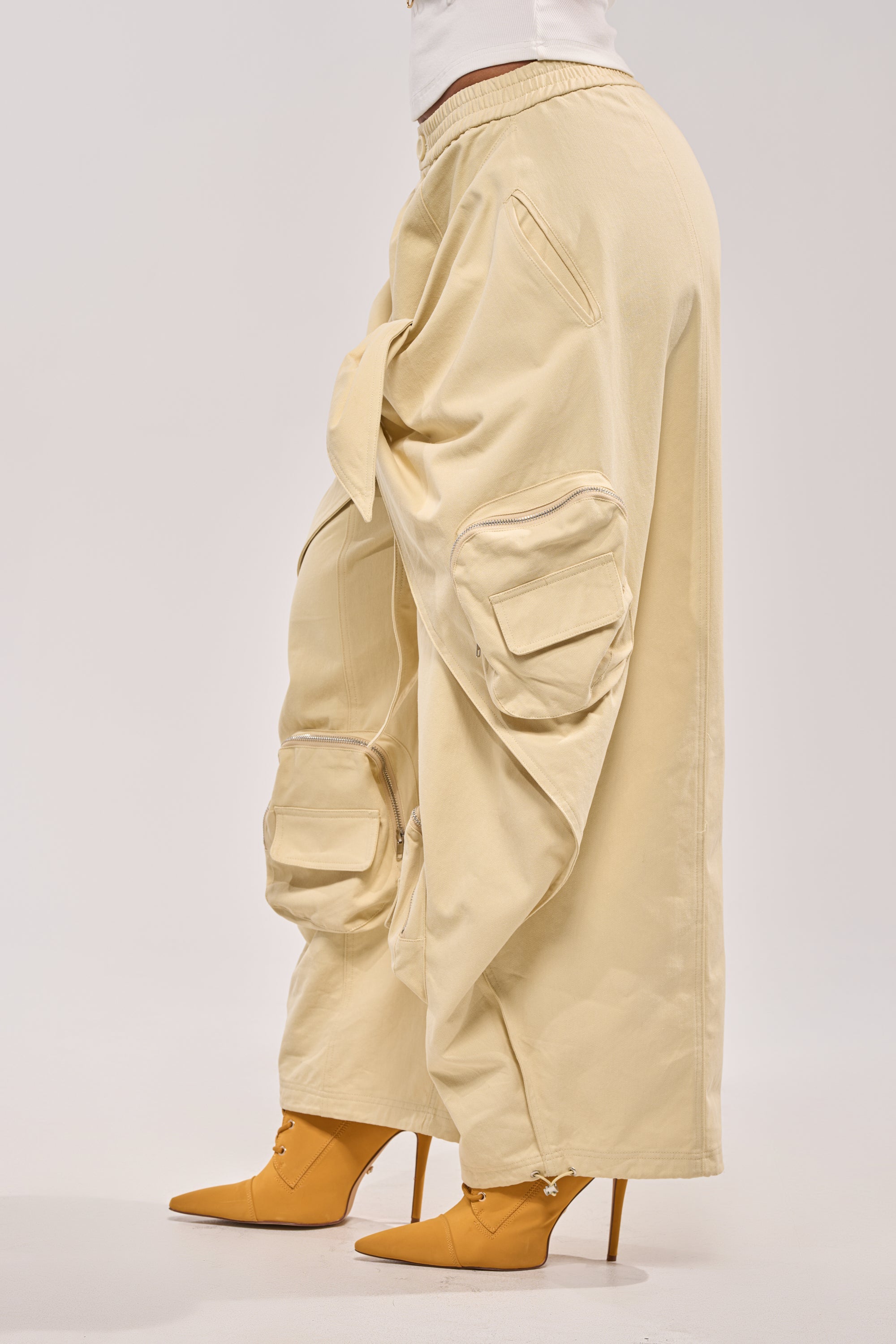 DO THE MOST TIE FRONT PANT