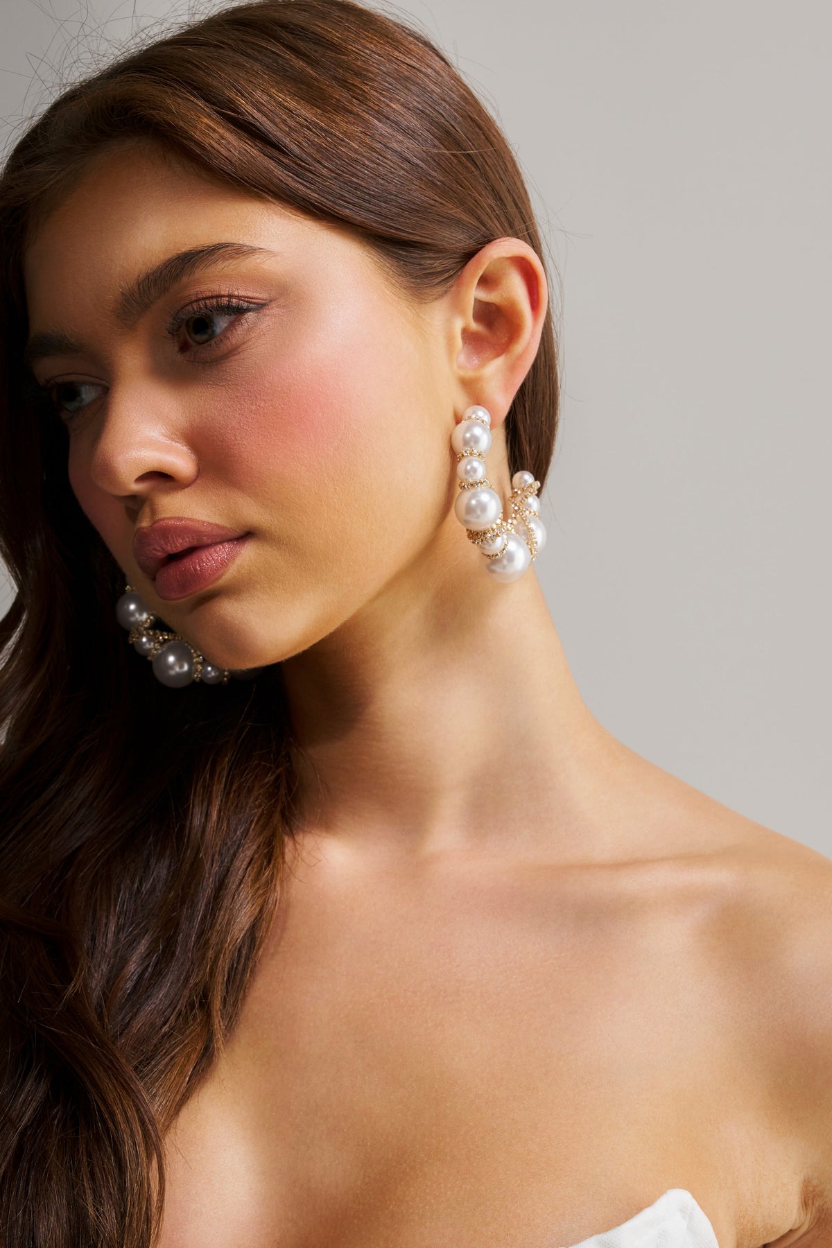 MIRACLE HOOP EARRING