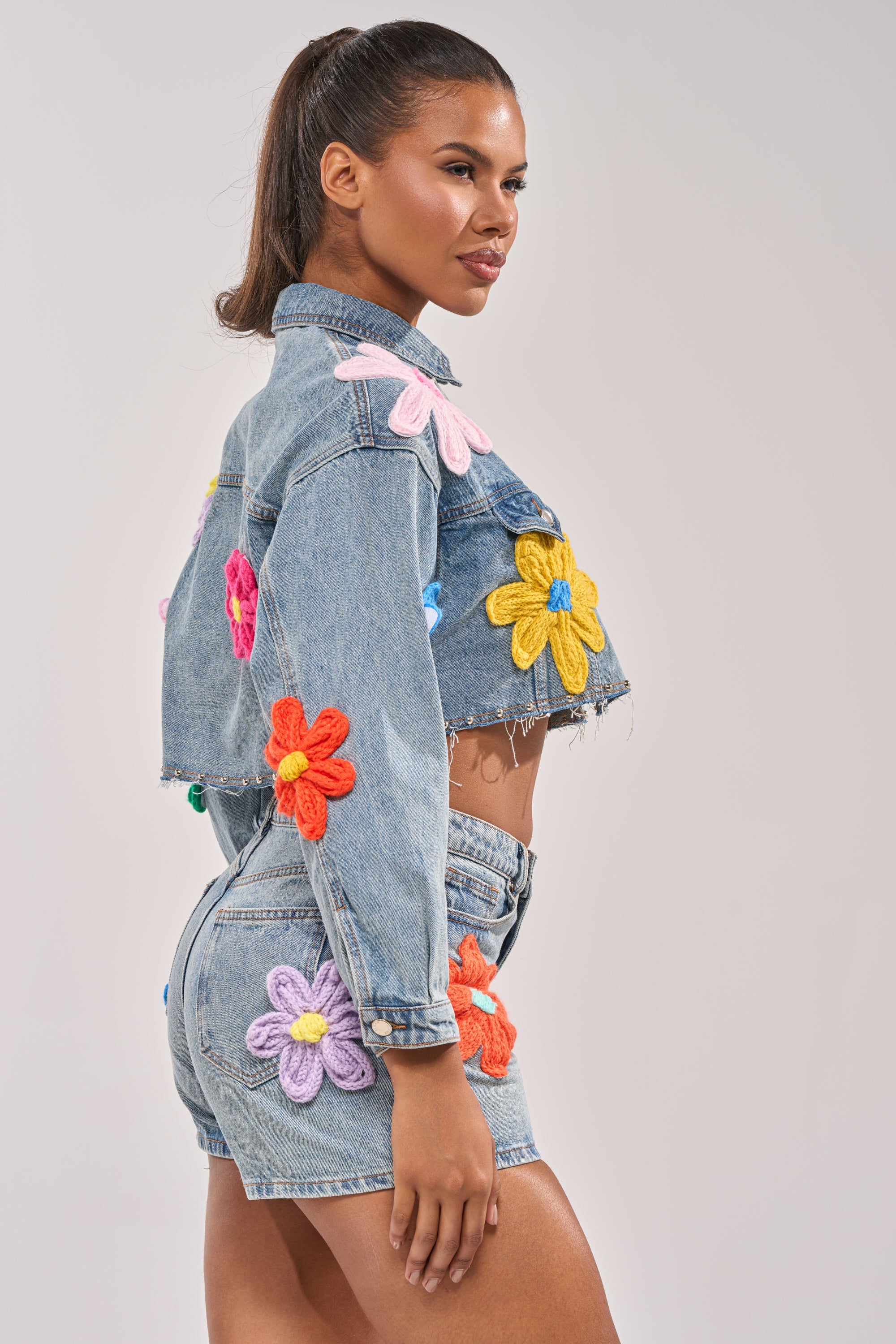 FLOWER PATCH DENIM JACKET
