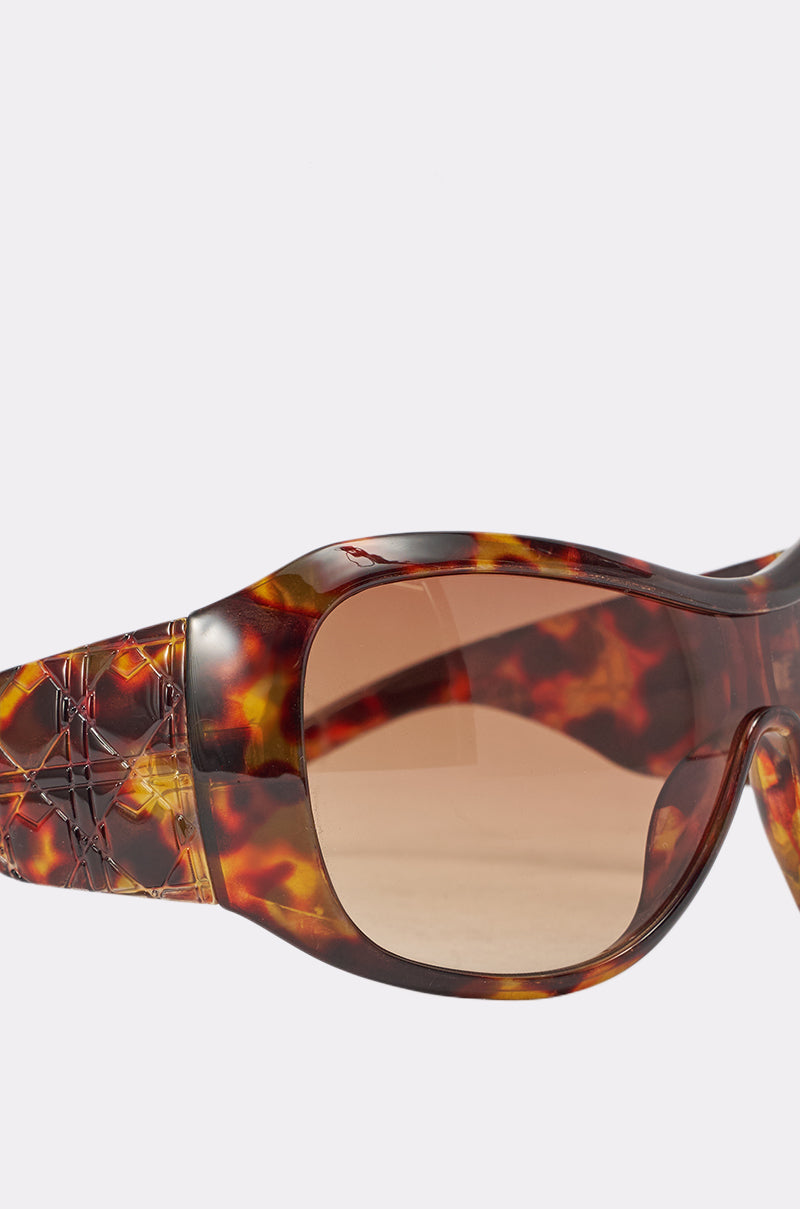 TORTALLY SUNGLASSES
