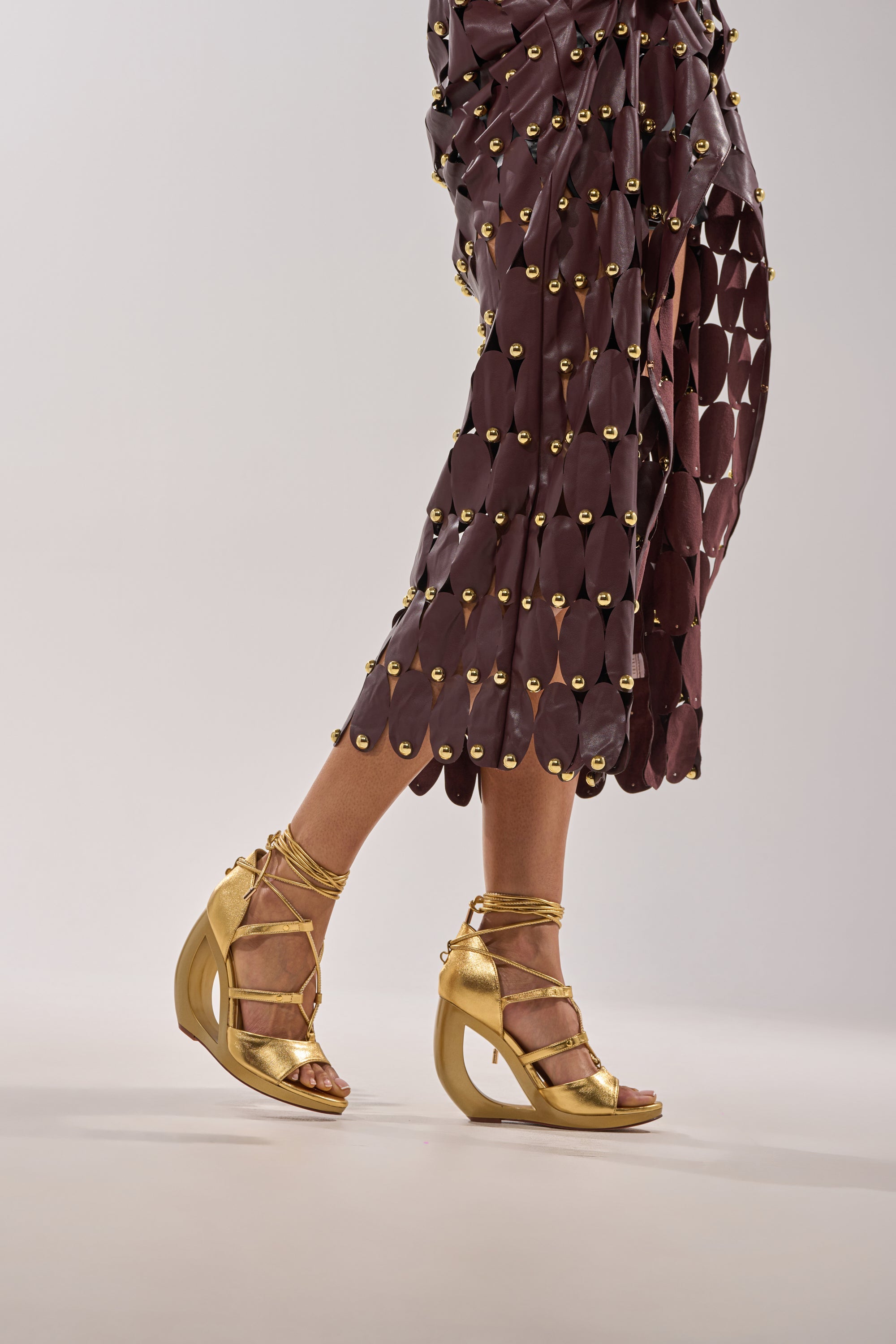 AKIRA GOLD RACHNA GOLD WEDGE OPEN TOE SANDAL