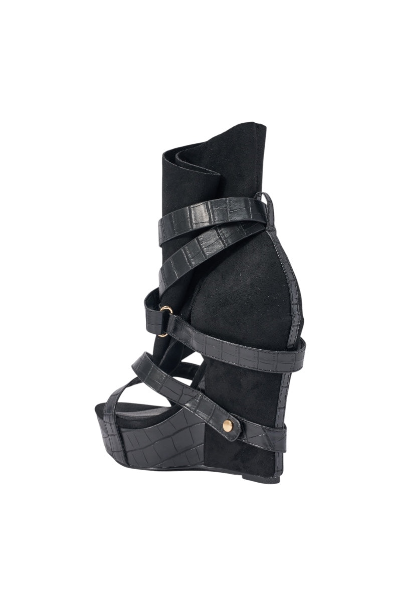 AZALEA WANG ROTHKO WEDGE SANDAL IN BLACK