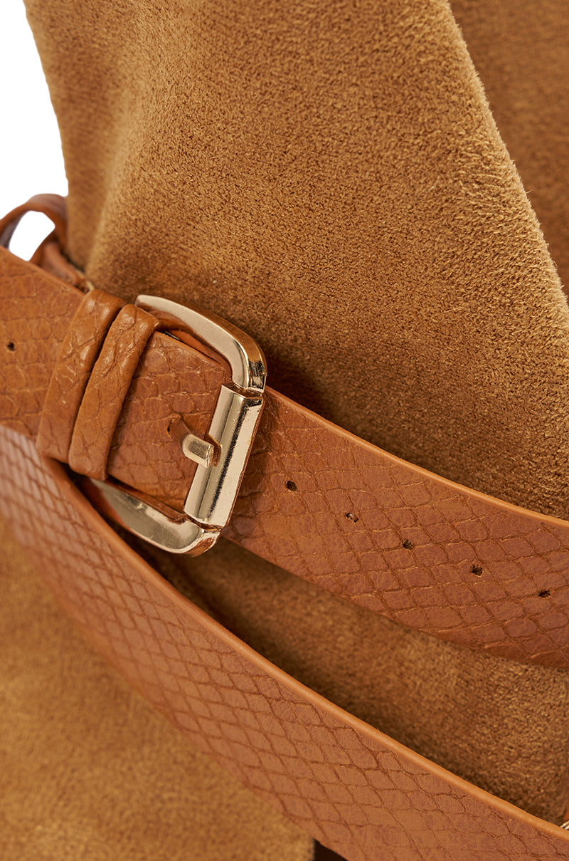 AZALEA WANG ROTHKO WEDGE SANDAL IN CAMEL