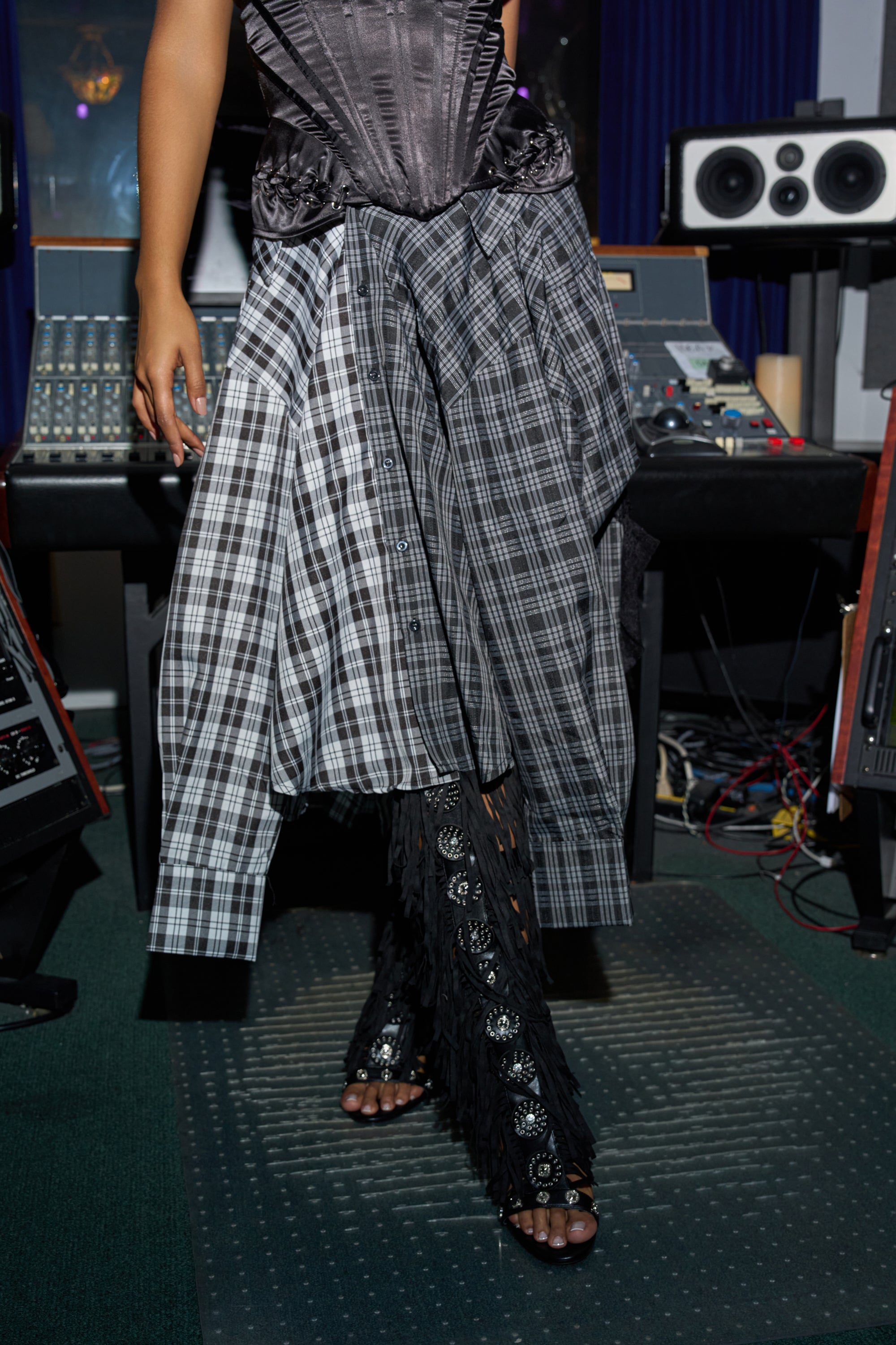FALL VIBES PLAID MIDI SKIRT