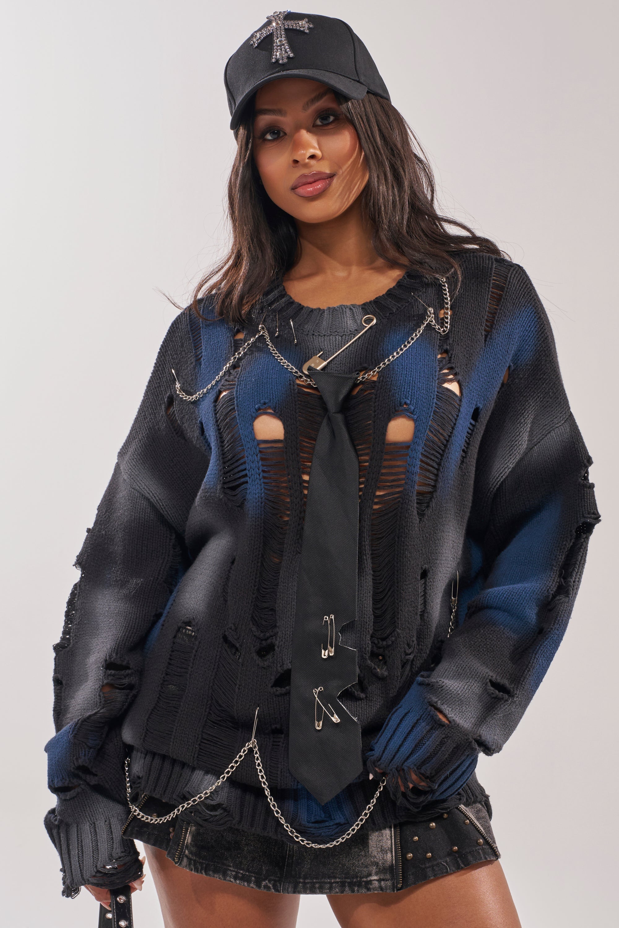 RAWR DISTRESSED OVERSIZED SWEATER