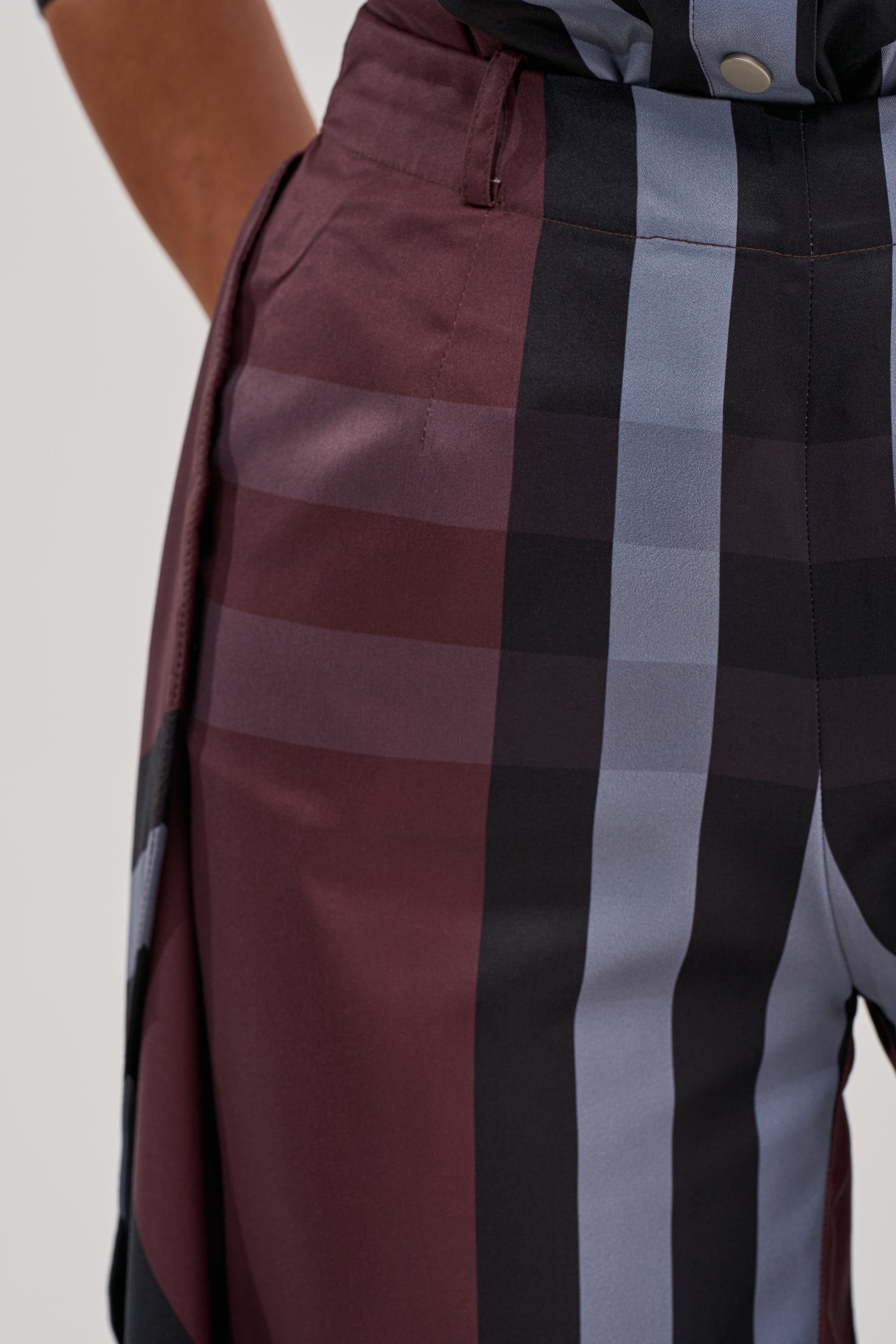 LUXURY LIFE PLAID PALAZZO PANT