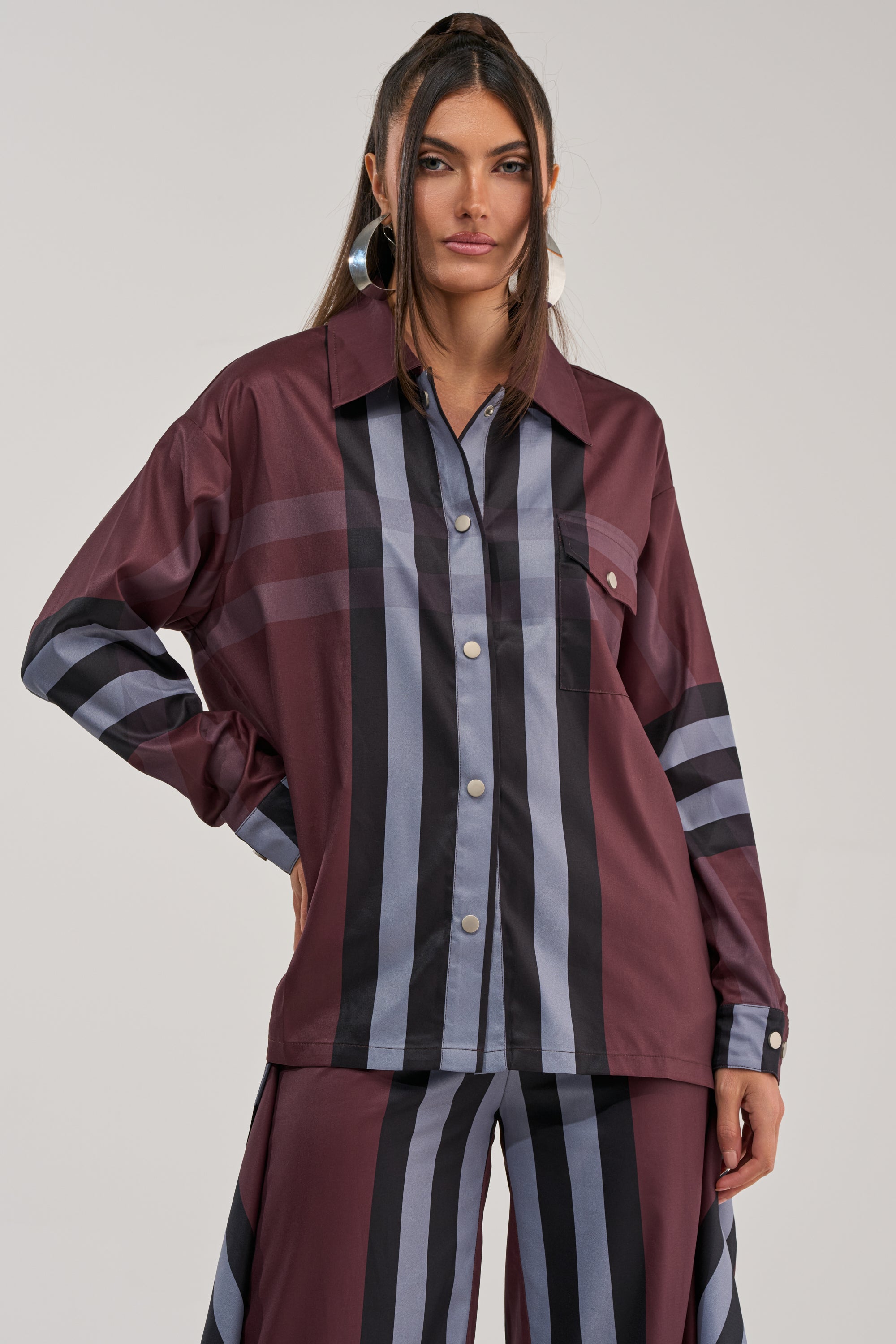 LUXURY LIFE PLAID BUTTON DOWN