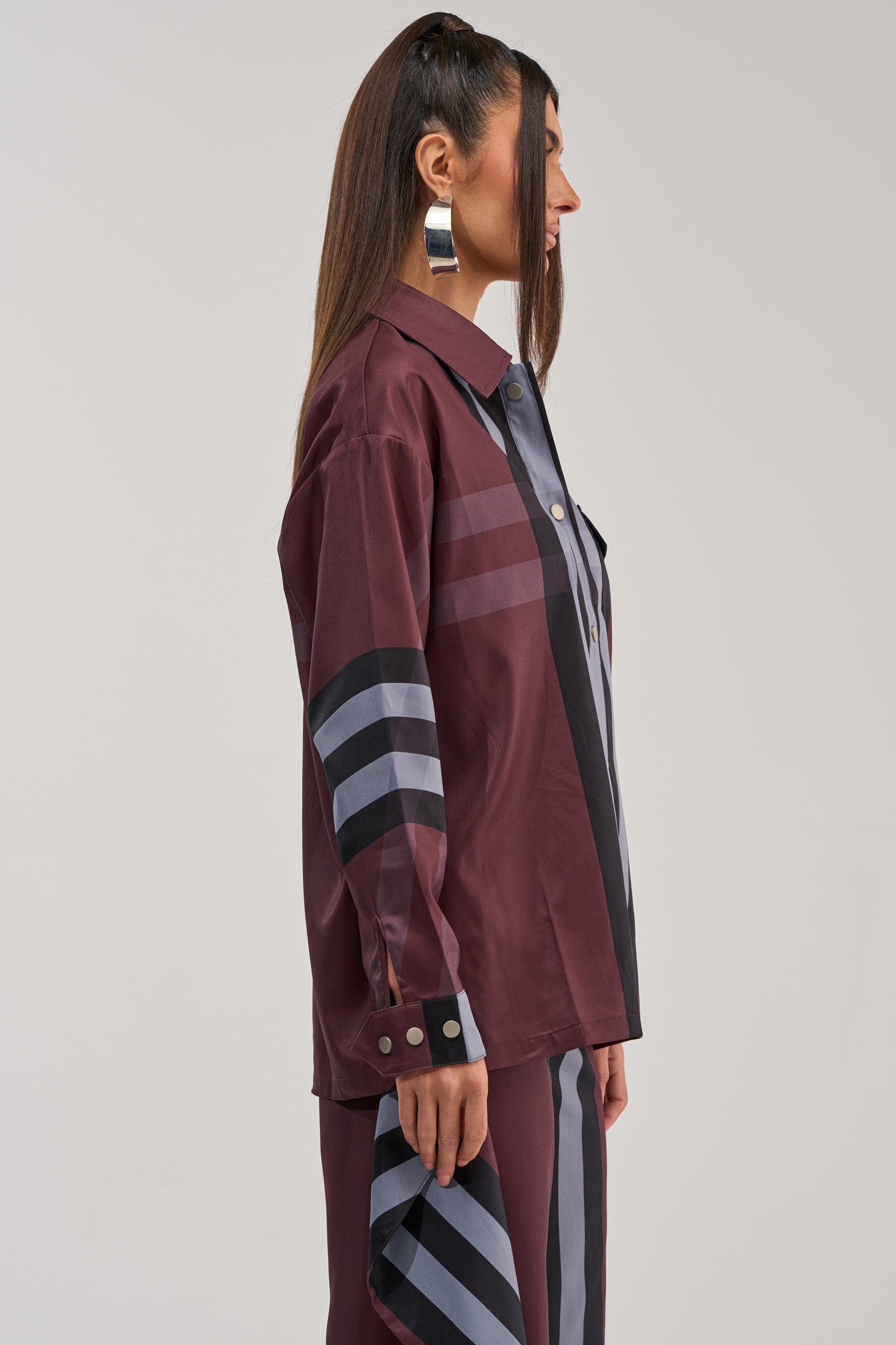 LUXURY LIFE PLAID BUTTON DOWN