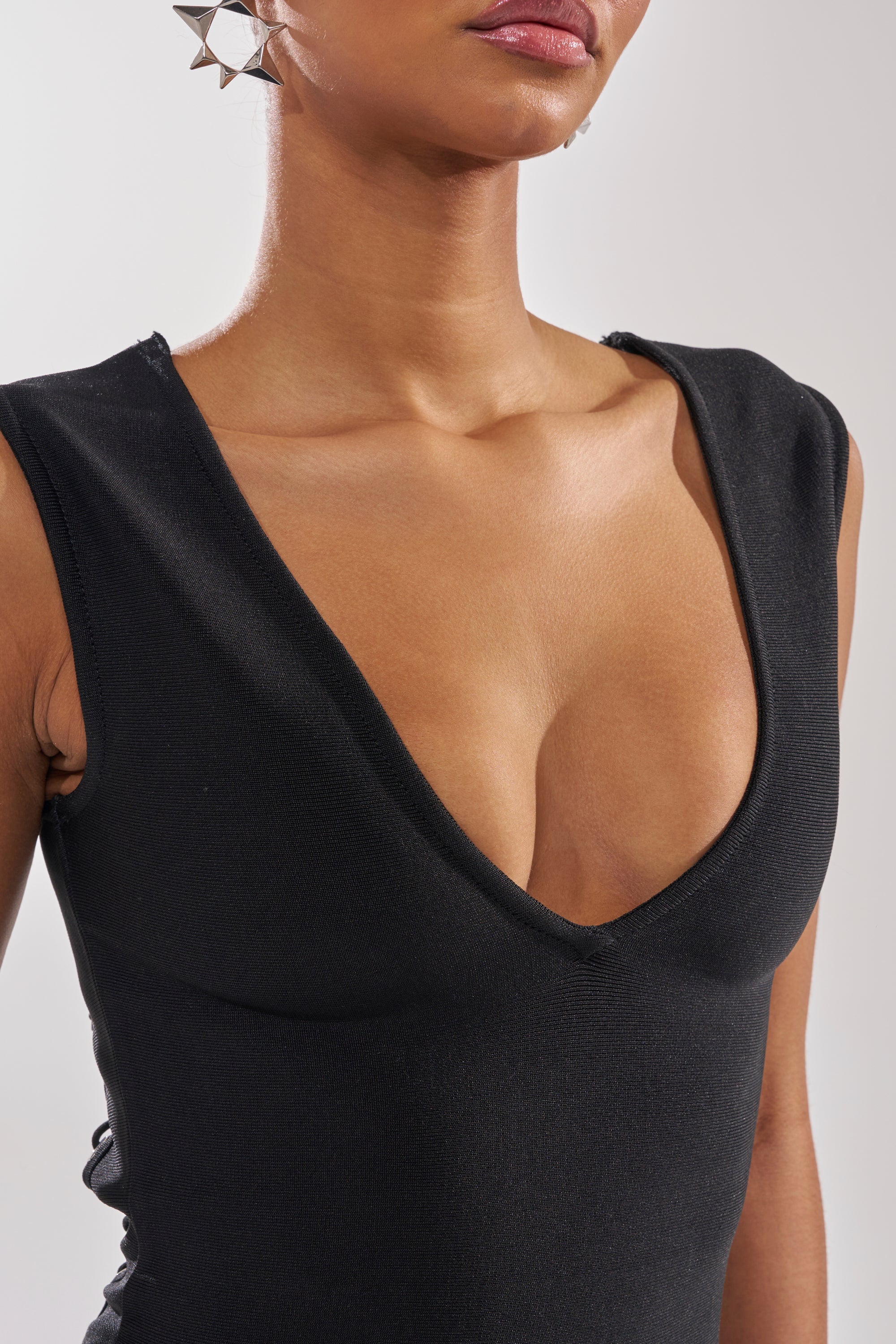 MIDNIGHT LACES CORSET MIDI DRESS