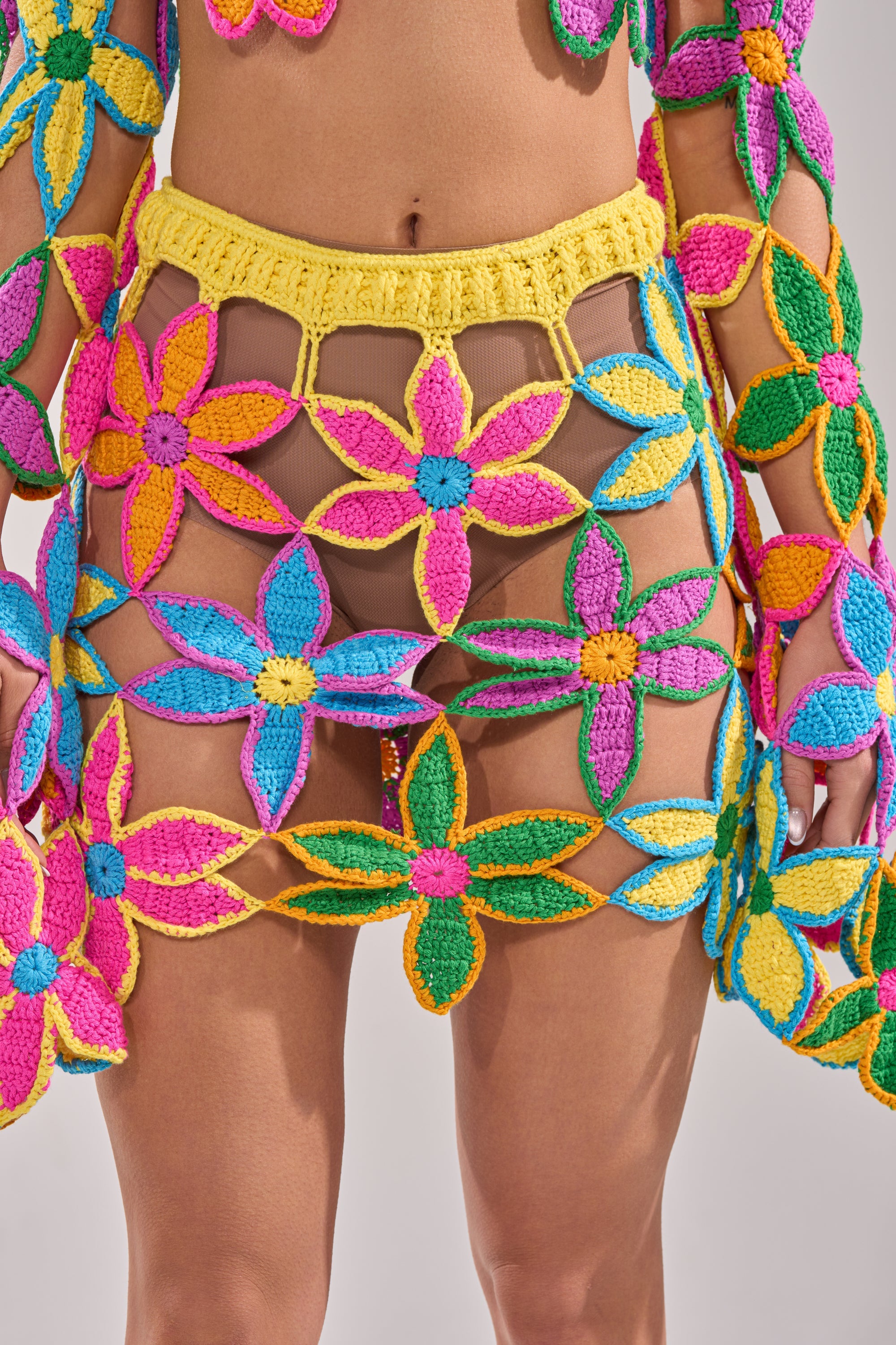 FLORAL FIELDS CROCHET MINI SKIRT