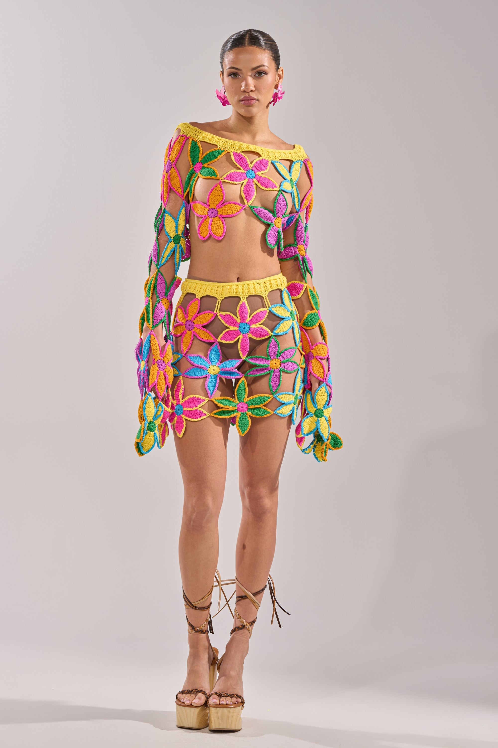 FLORAL FIELDS CROCHET MINI SKIRT