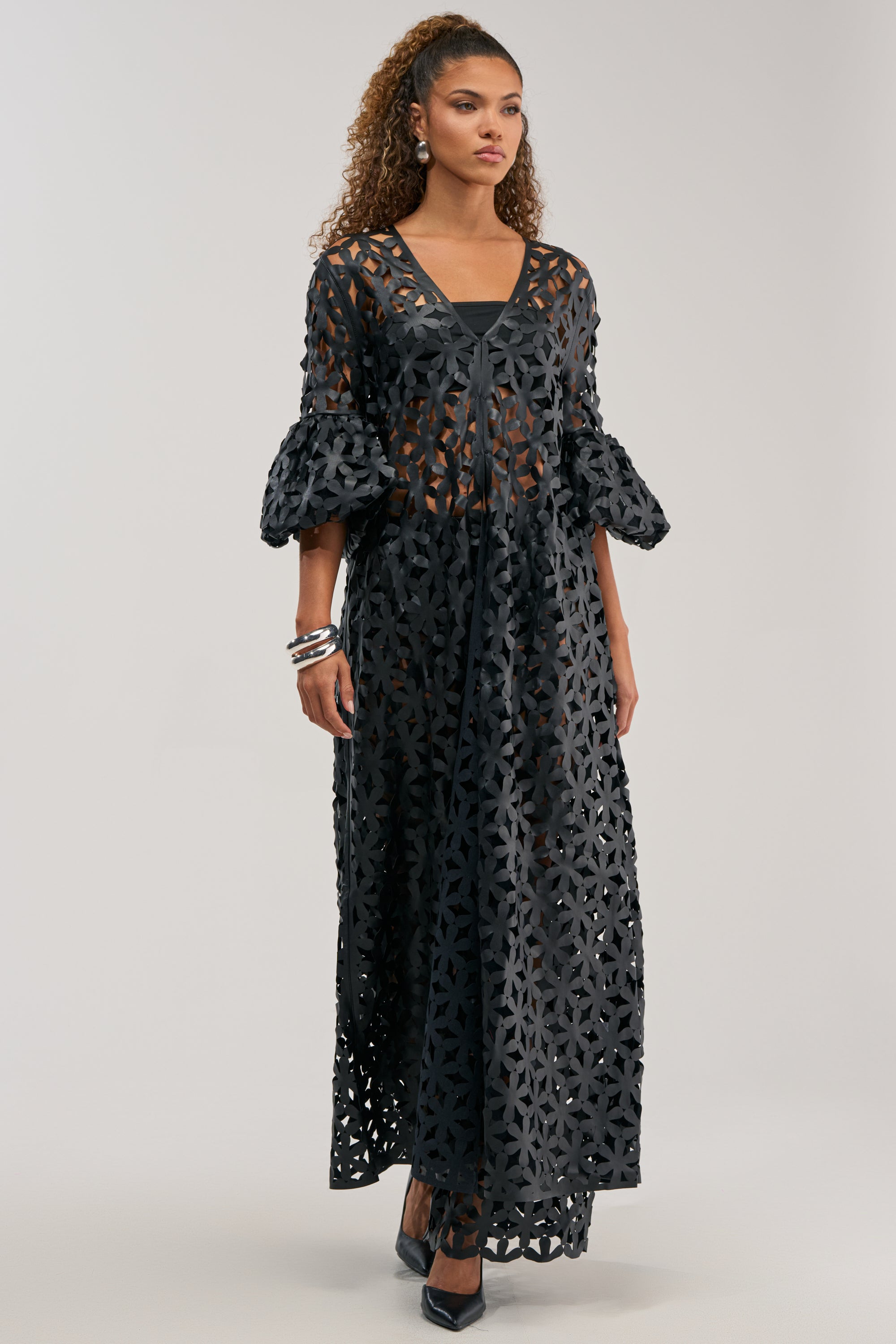 LEAH DUSTER IN BLACK