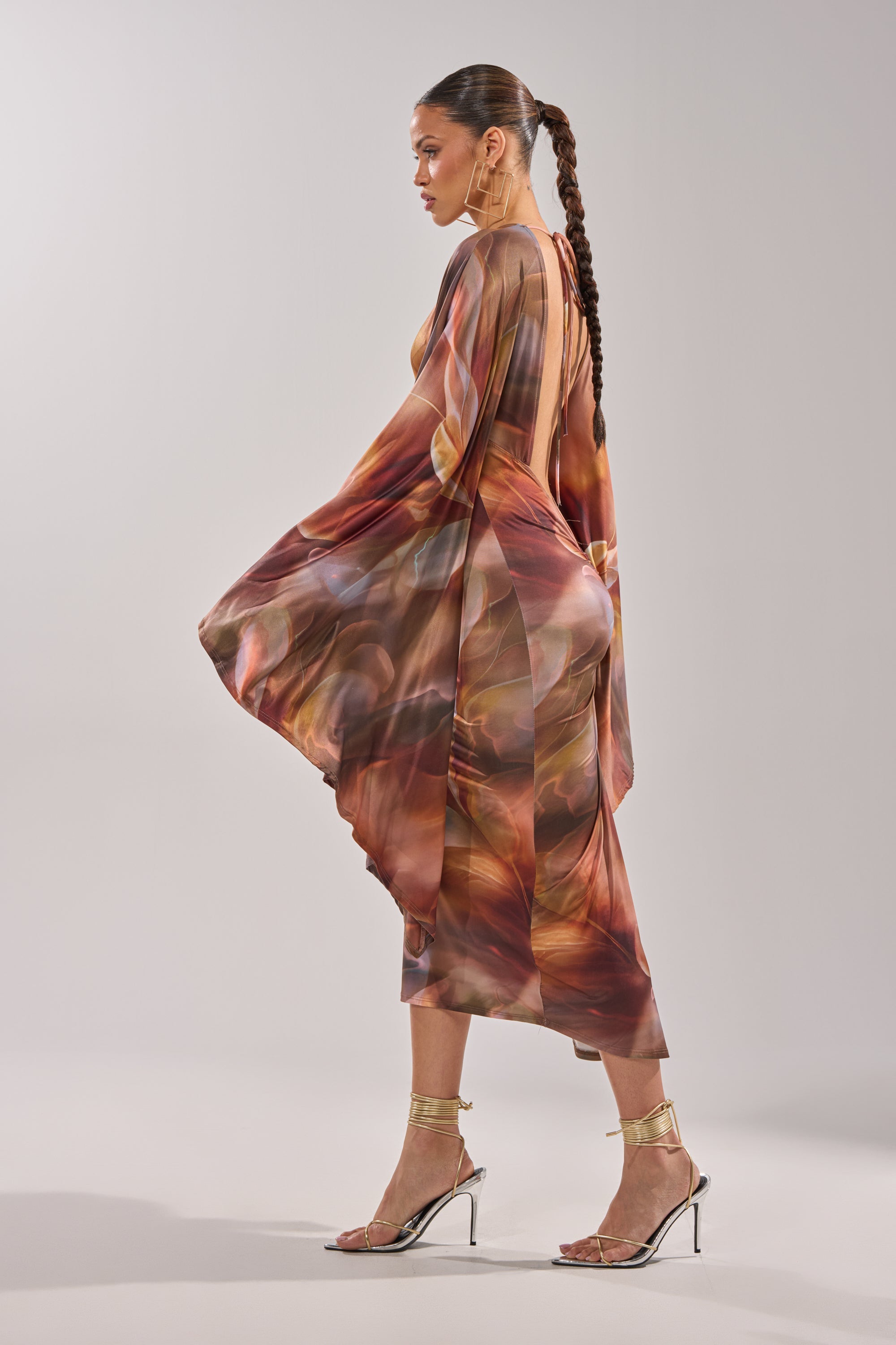 SHINY LIKE ME MAXI DRESS