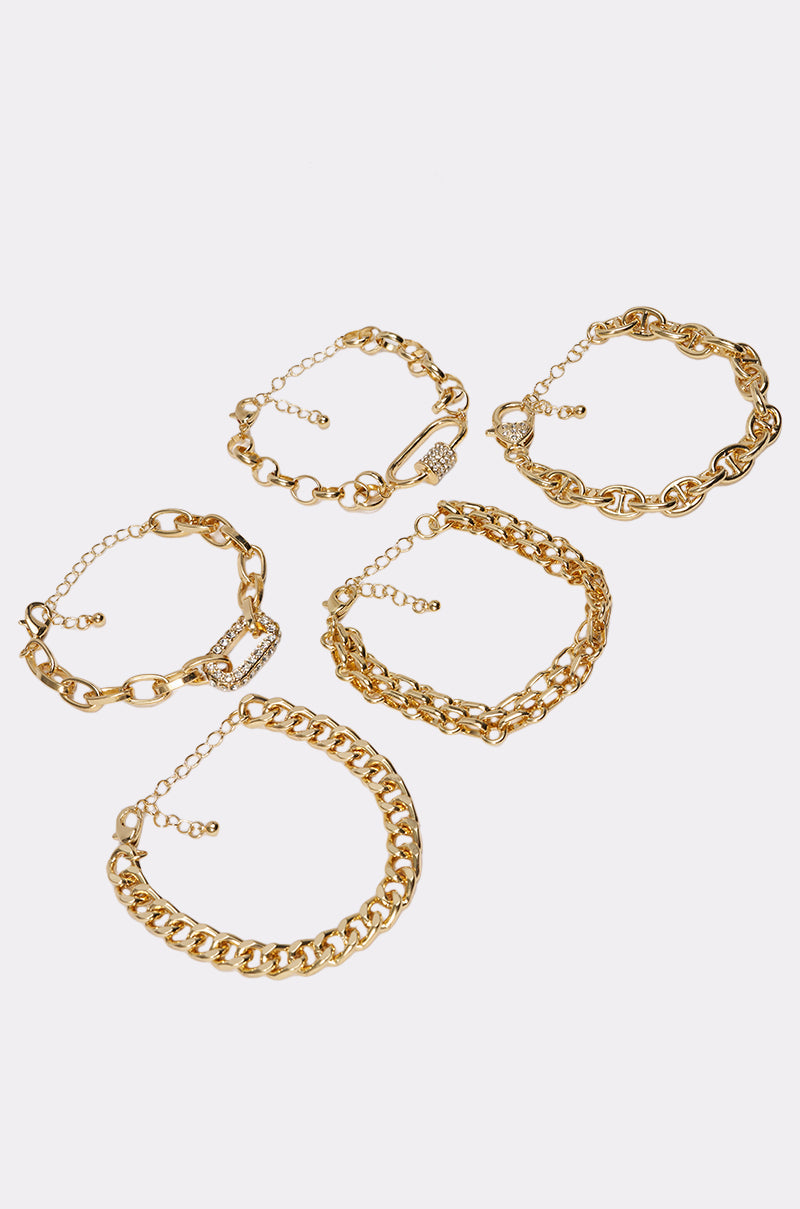 REGAL BRACELET SET IN GOLD