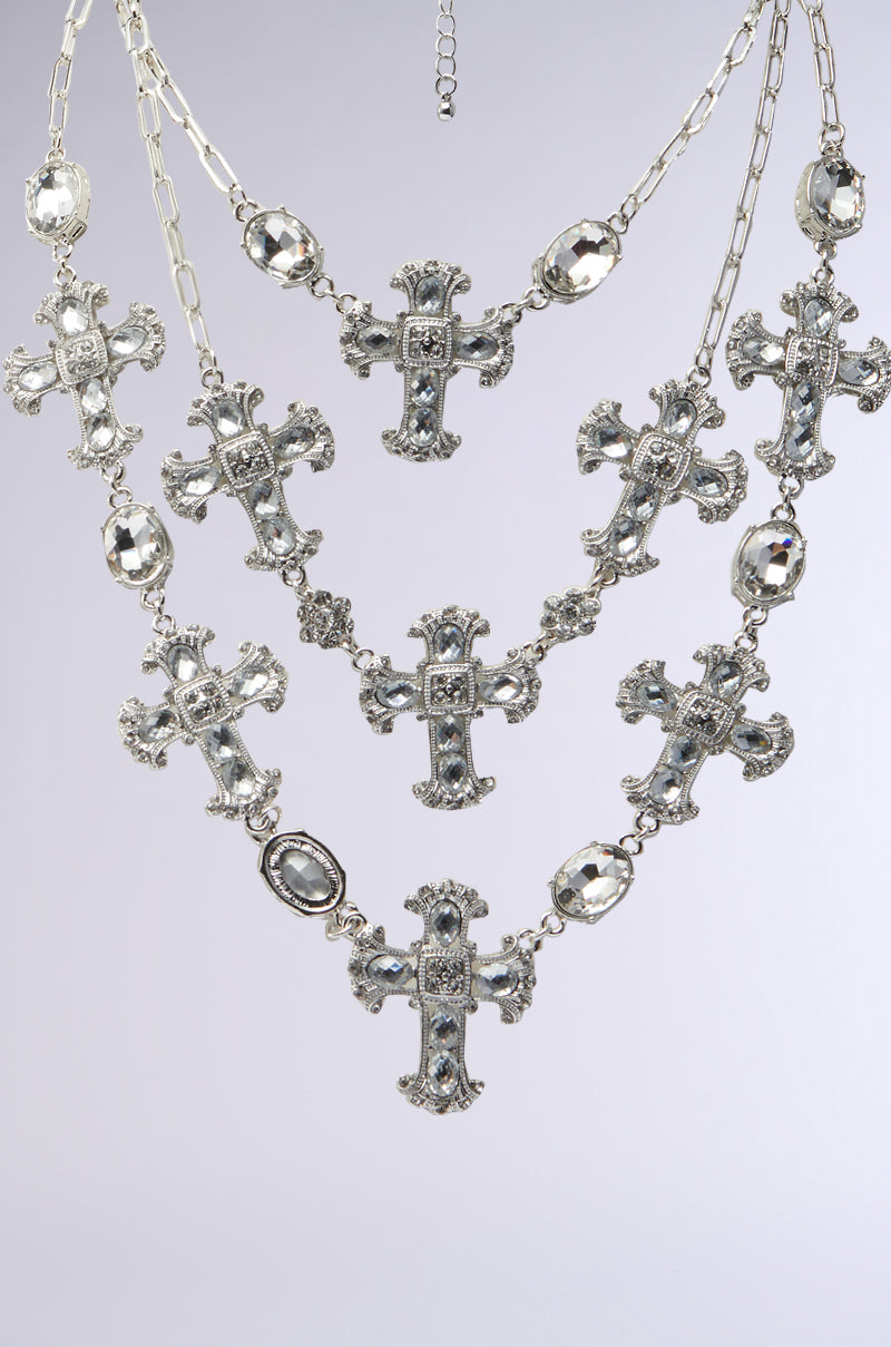 SO TRENDY NECKLACE