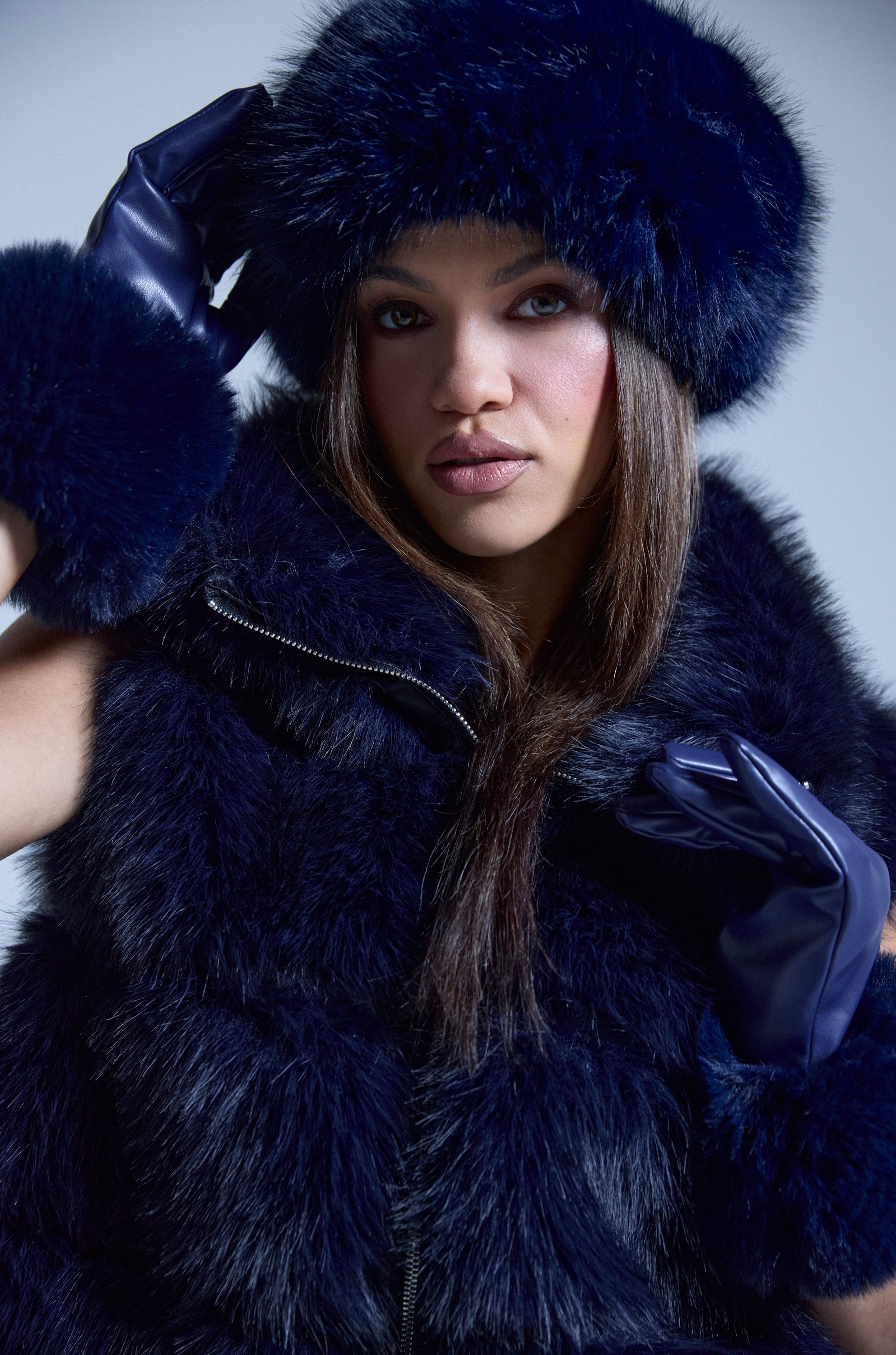 TOO CHIC FAUX FUR GLOVES