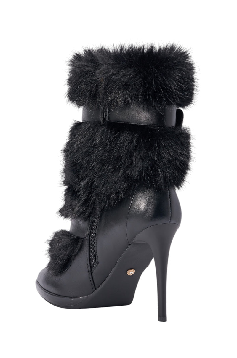 AKIRA GOLD SORAYA BLACK FUR STILETTO BOOT