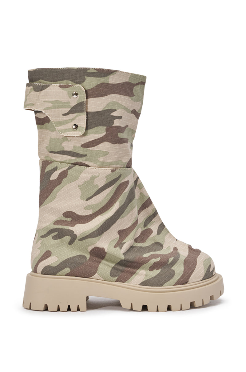 AKIRA GOLD SPARK CAMO COMBAT BOOTIE