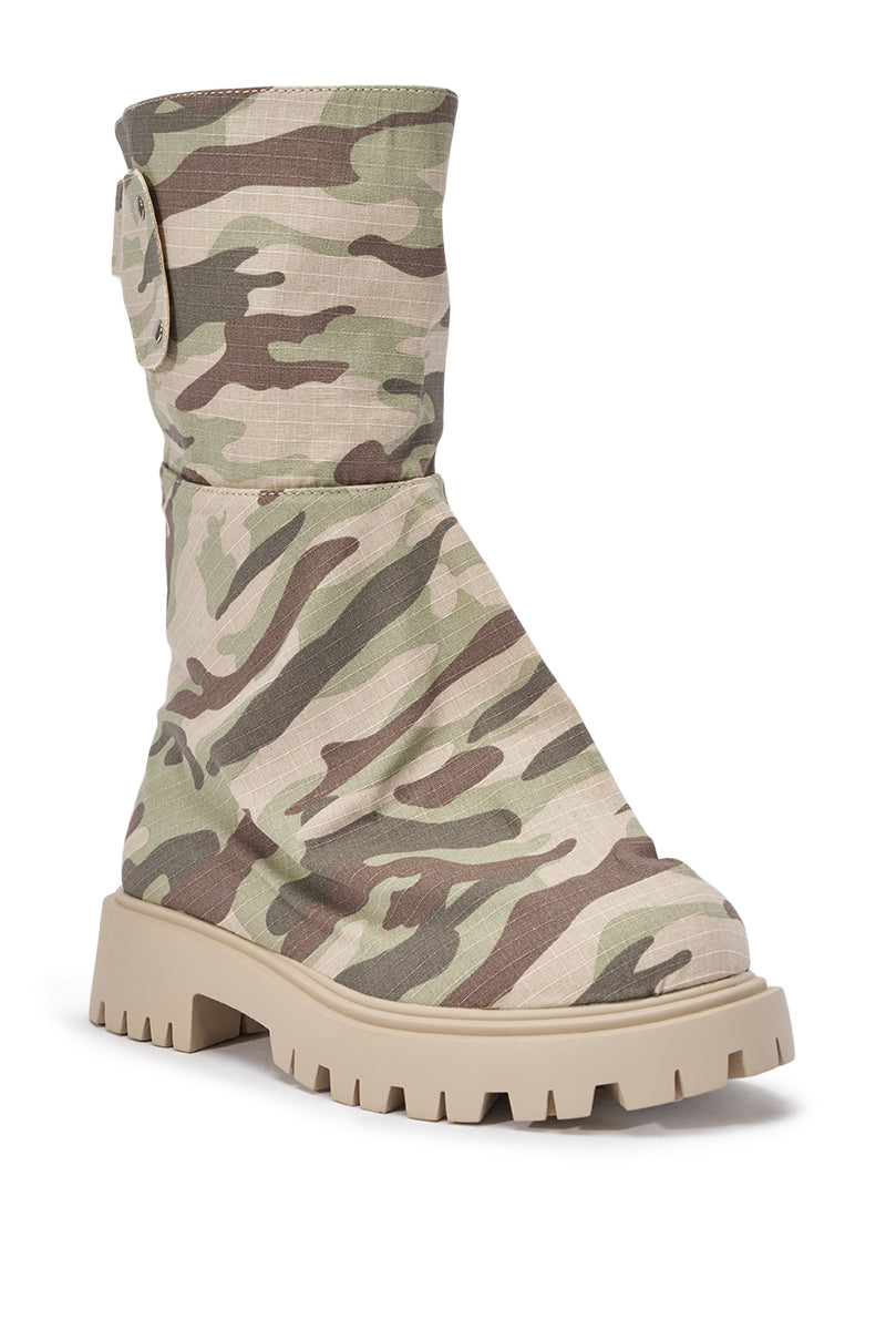 AKIRA GOLD SPARK CAMO COMBAT BOOTIE