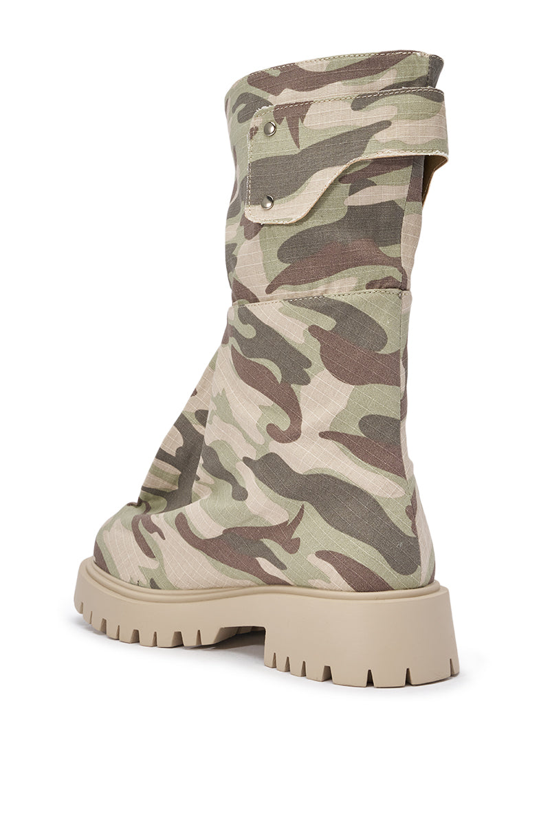 AKIRA GOLD SPARK CAMO COMBAT BOOTIE