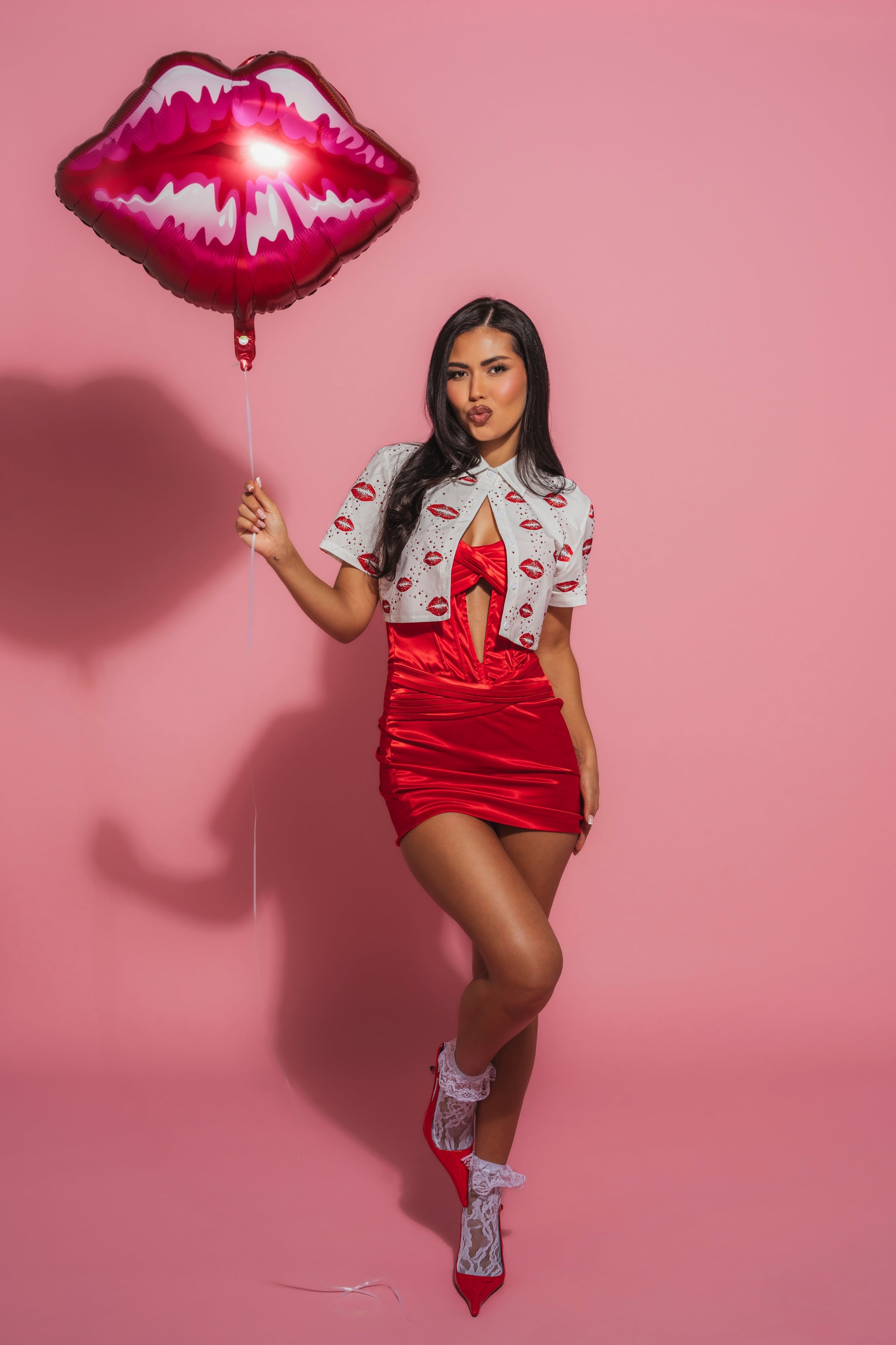 KISS KISS RHINESTONE CROPPED BUTTON DOWN