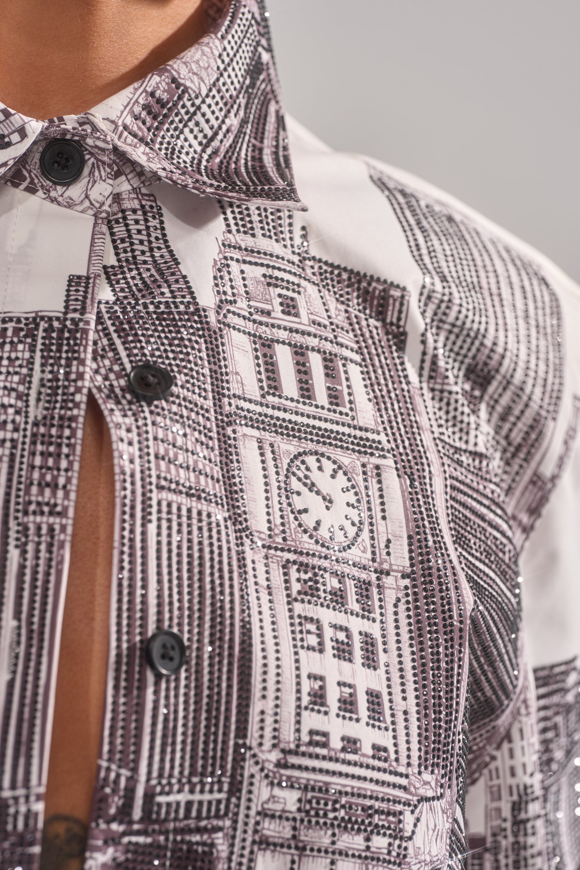 ALL OVER THE CITY BUTTON DOWN