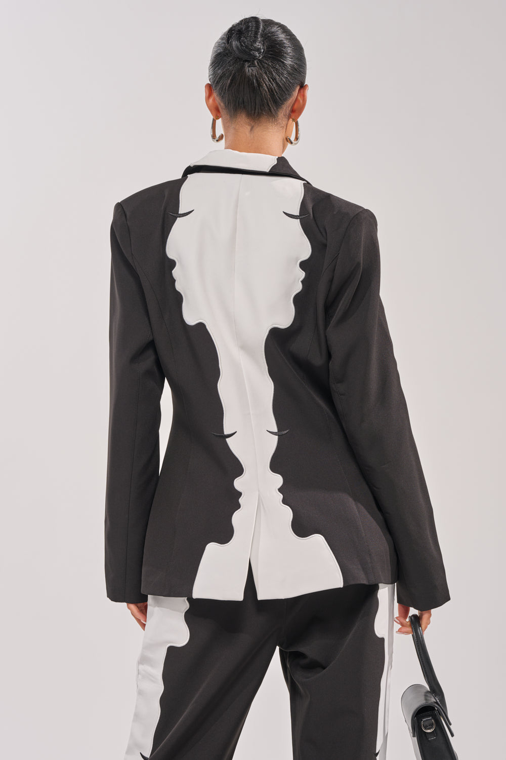 POV GRAPHIC BLAZER