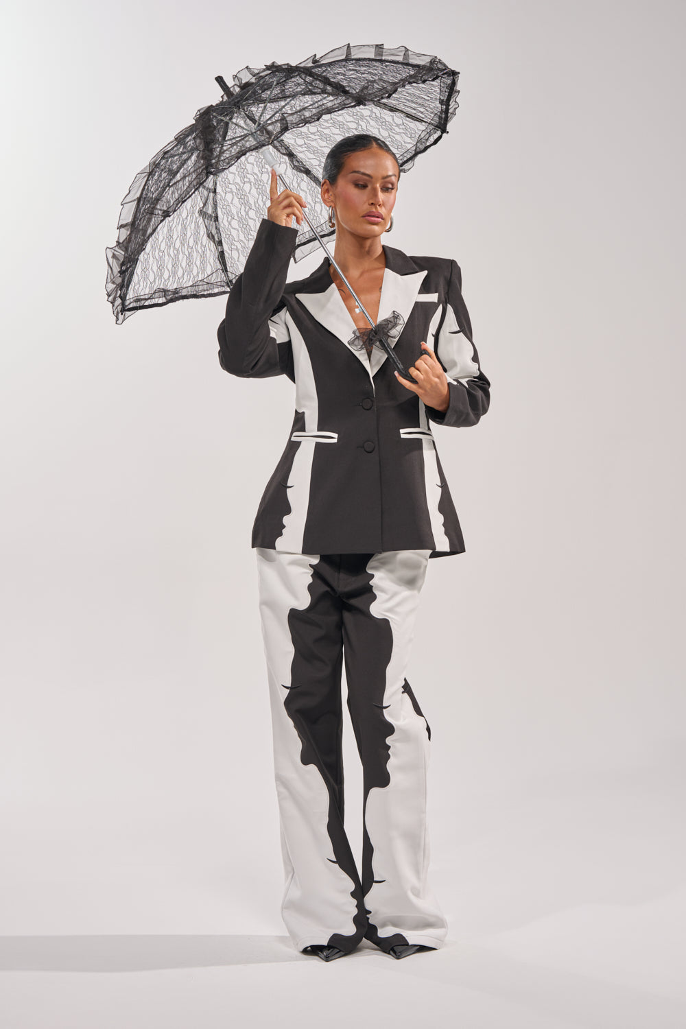 POV GRAPHIC BLAZER