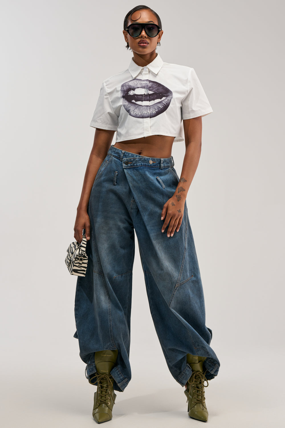 ICE ME OUT BUTTON DOWN TOP