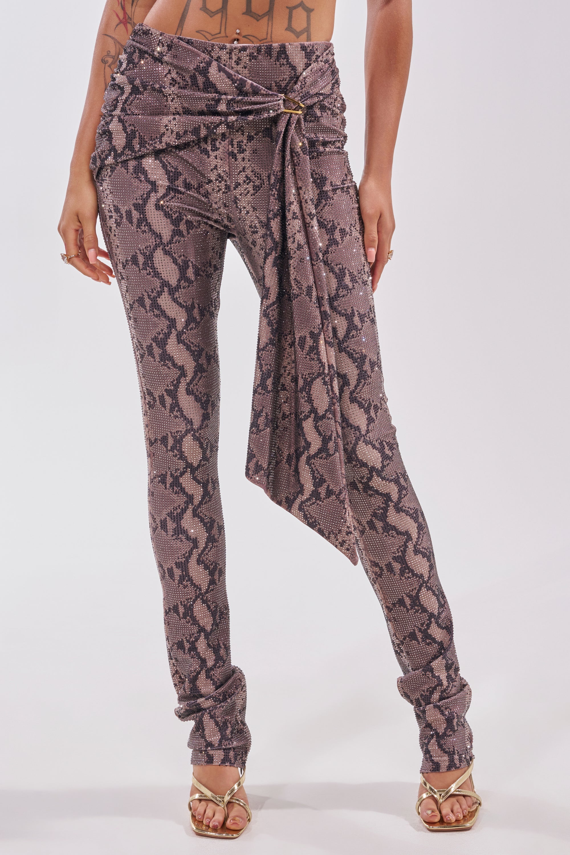 VENOM KISS RHINESTONE LEGGING