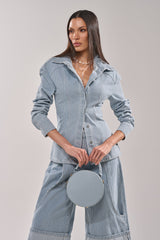 FEEL FREE STRIPE BUTTON DOWN