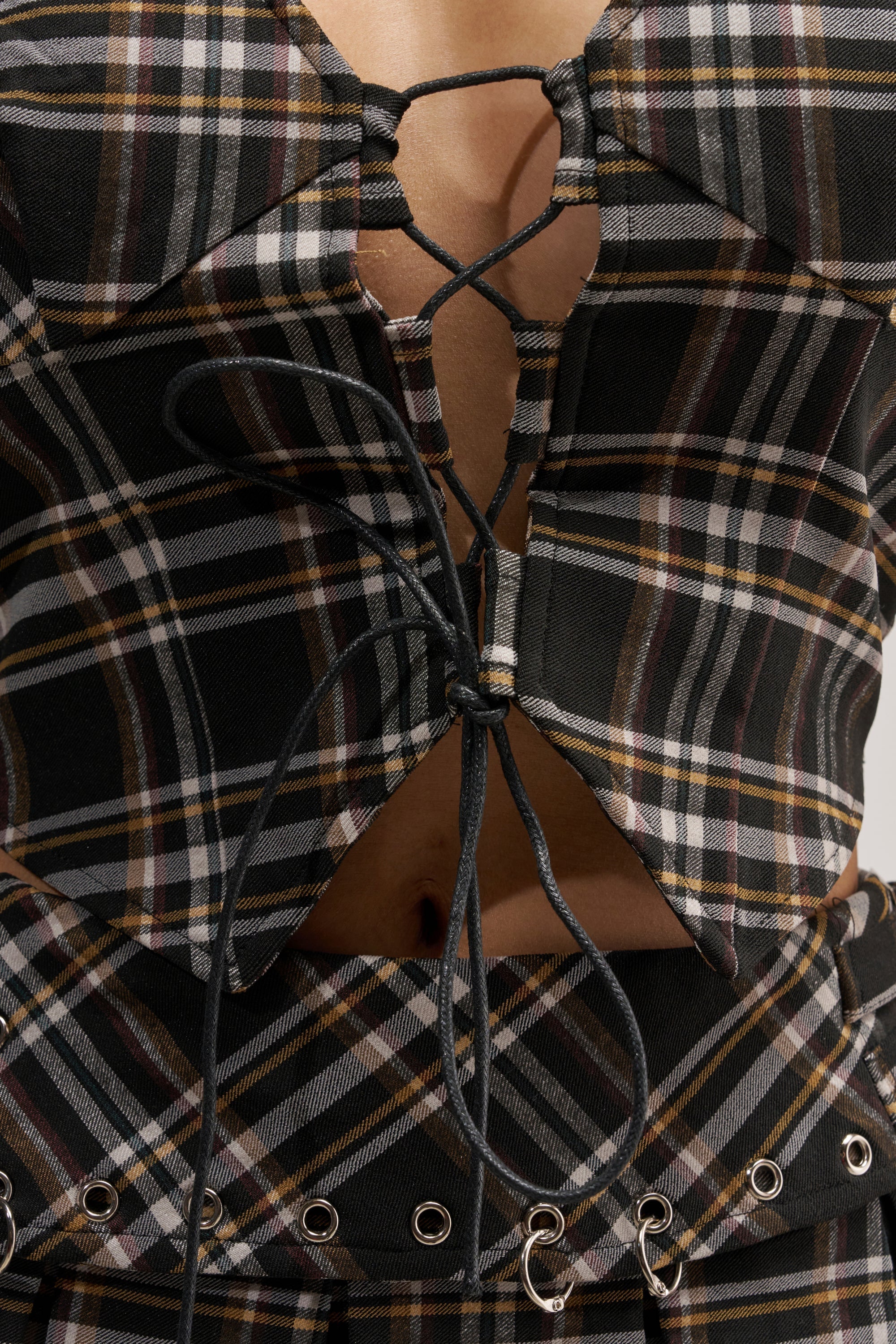 CUTIE IN PLAID CORSET