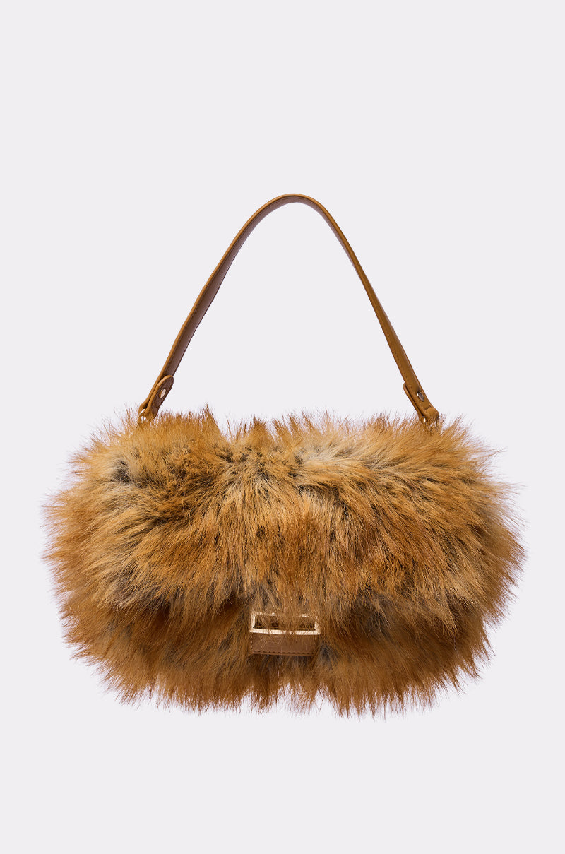 REALLY LIKE THAT FAUX FUR PURSE