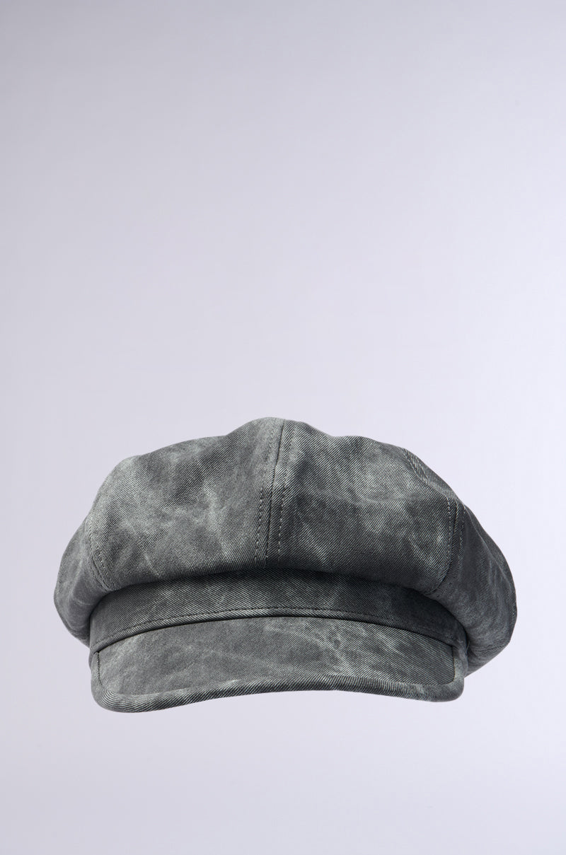IT GURL PU BRIM HAT