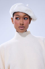 PEARLY WHITES FLUFFY BERET