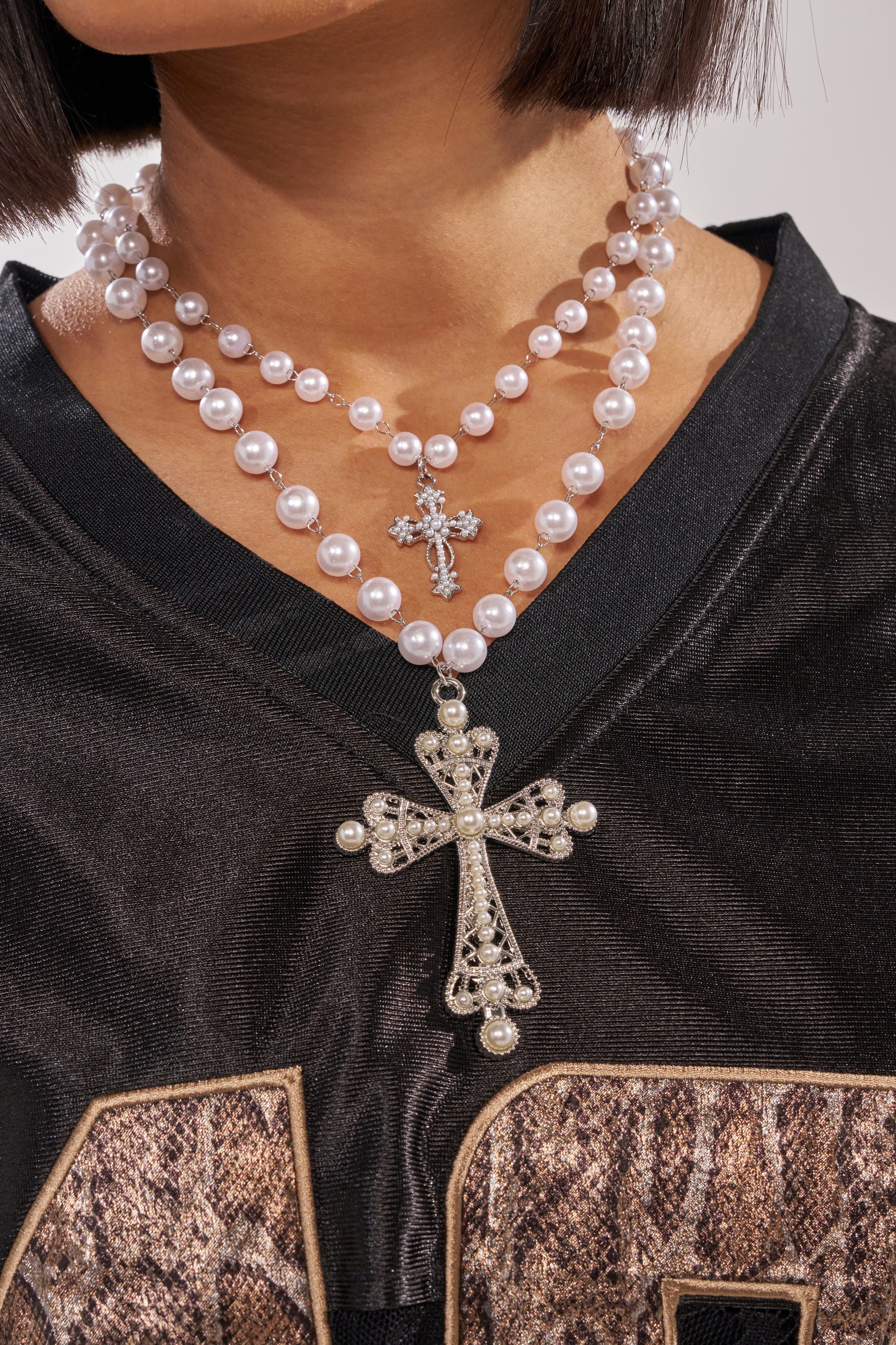 IN MY DREAMS NECKLACE