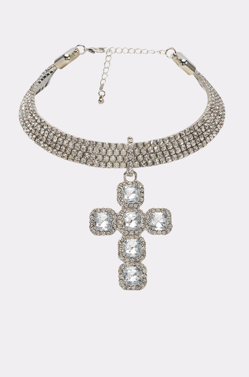 LUXE AND LAVISH NECKLACE