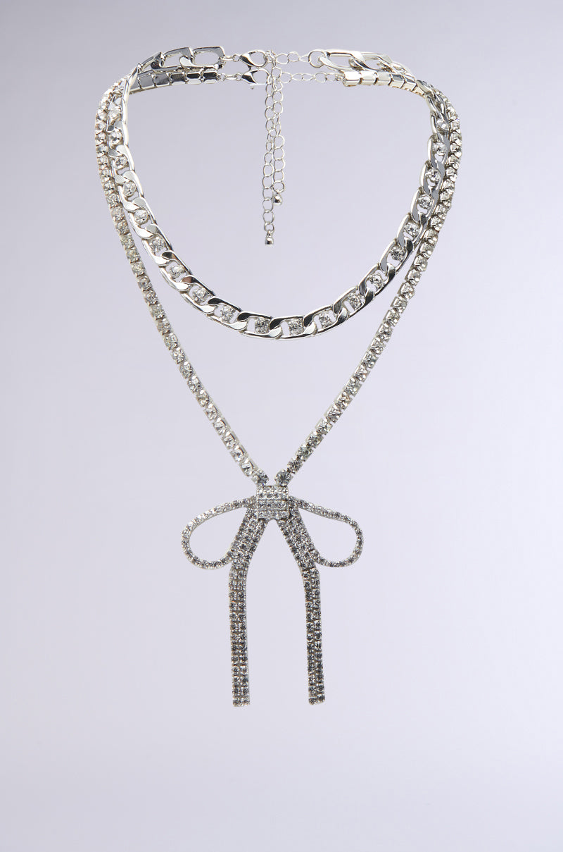 WITH A BOW SILVER NECKLACE SET
