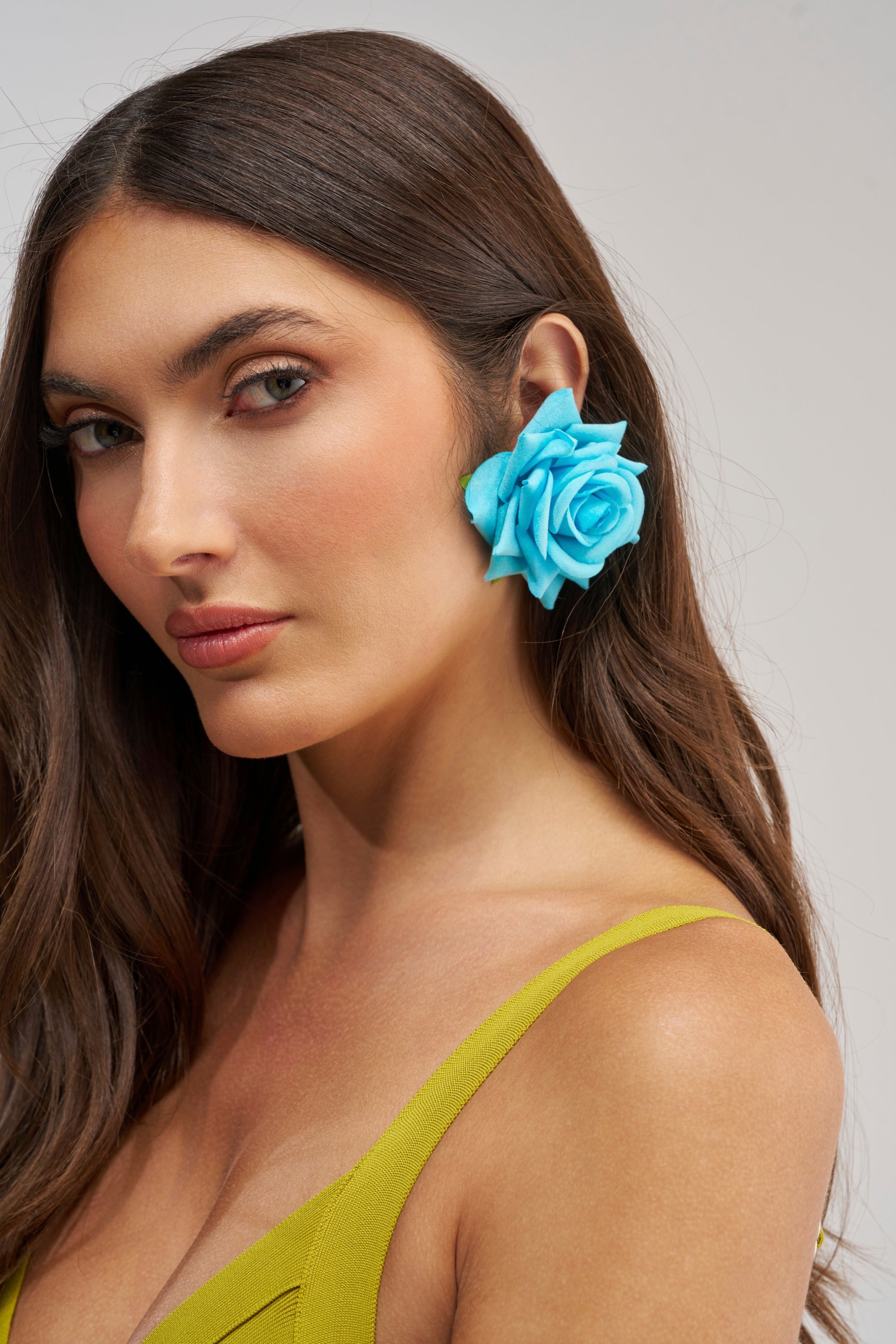 IN BLOOM EARRING