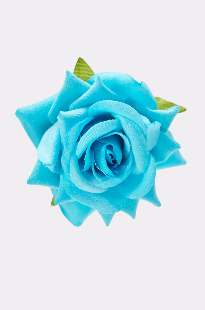 IN BLOOM EARRING