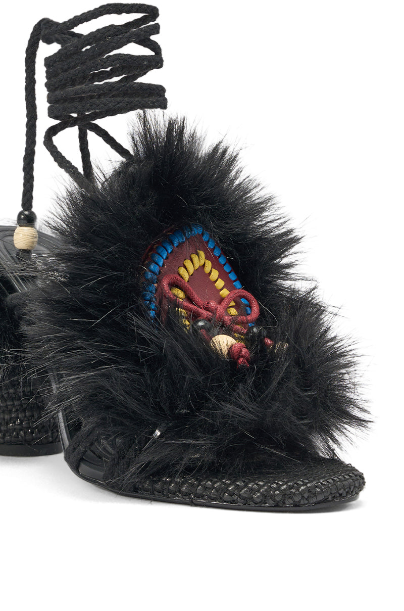 AKIRA GOLD UMIKA BLACK FUR BLOCK SANDAL