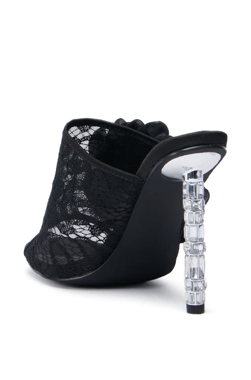 AZALEA WANG URMI BLACK SANDAL