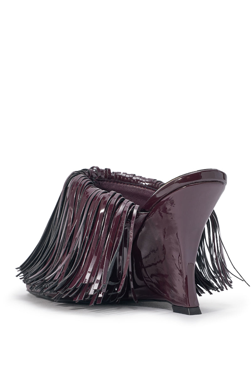AZALEA WANG VAILYN PURPLE PATENT FRINGE PU WEDGE SANDAL