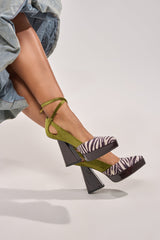 AZALEA WANG VEVELYN OLIVE BLOCK PUMP