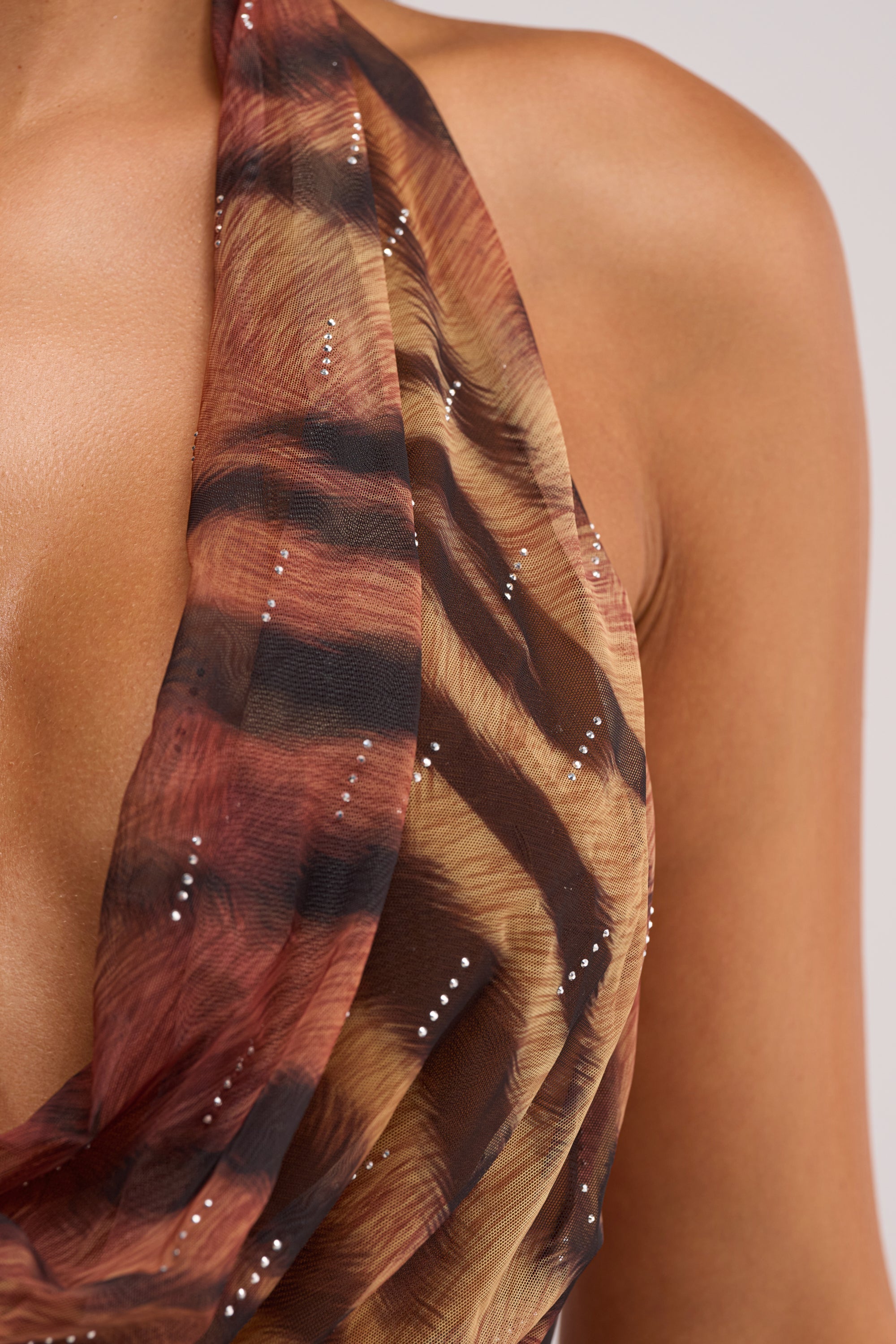 PRESSURE STAYS ON CHEETAH MIDI DRESS