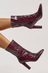 AZALEA WANG WINGROVE BURGUNDY CHUNKY HEEL CROCODILE BOOTIE