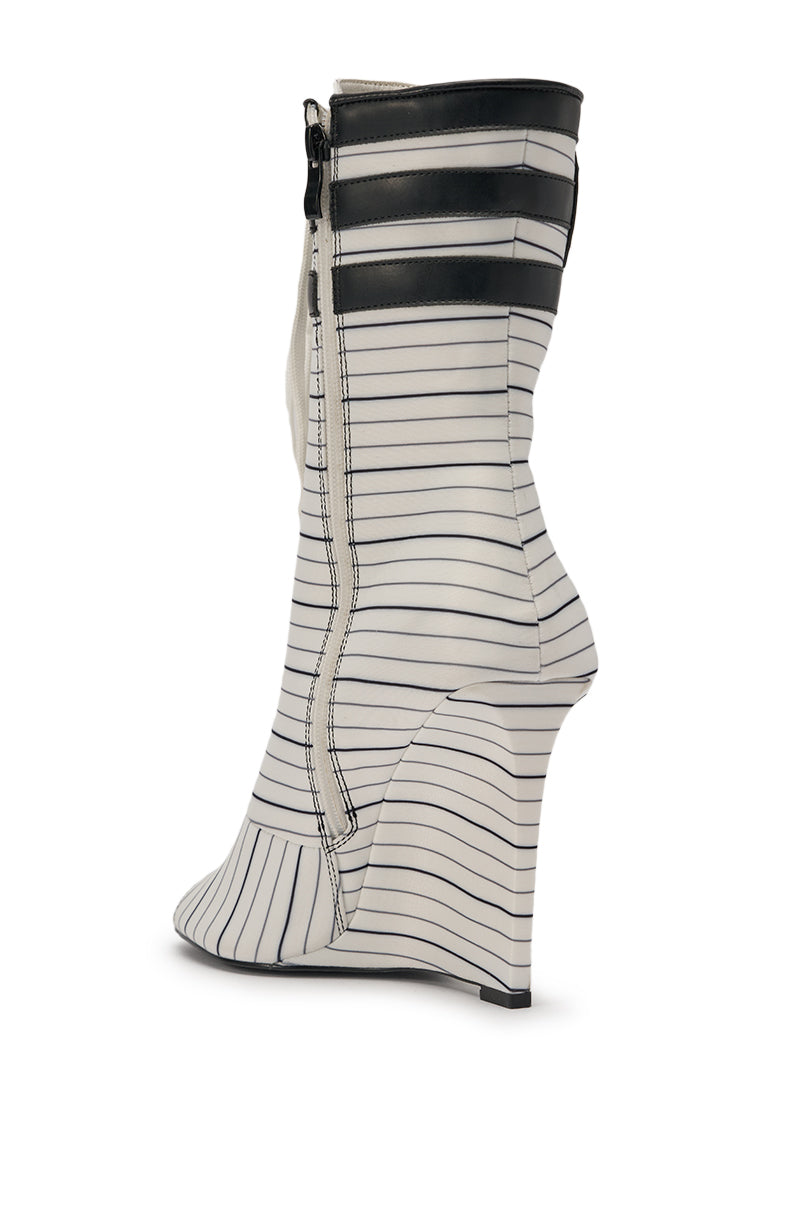 AZALEA WANG WYATT WHITE STRIPED NAUTICAL OPEN TOE BOOTIE
